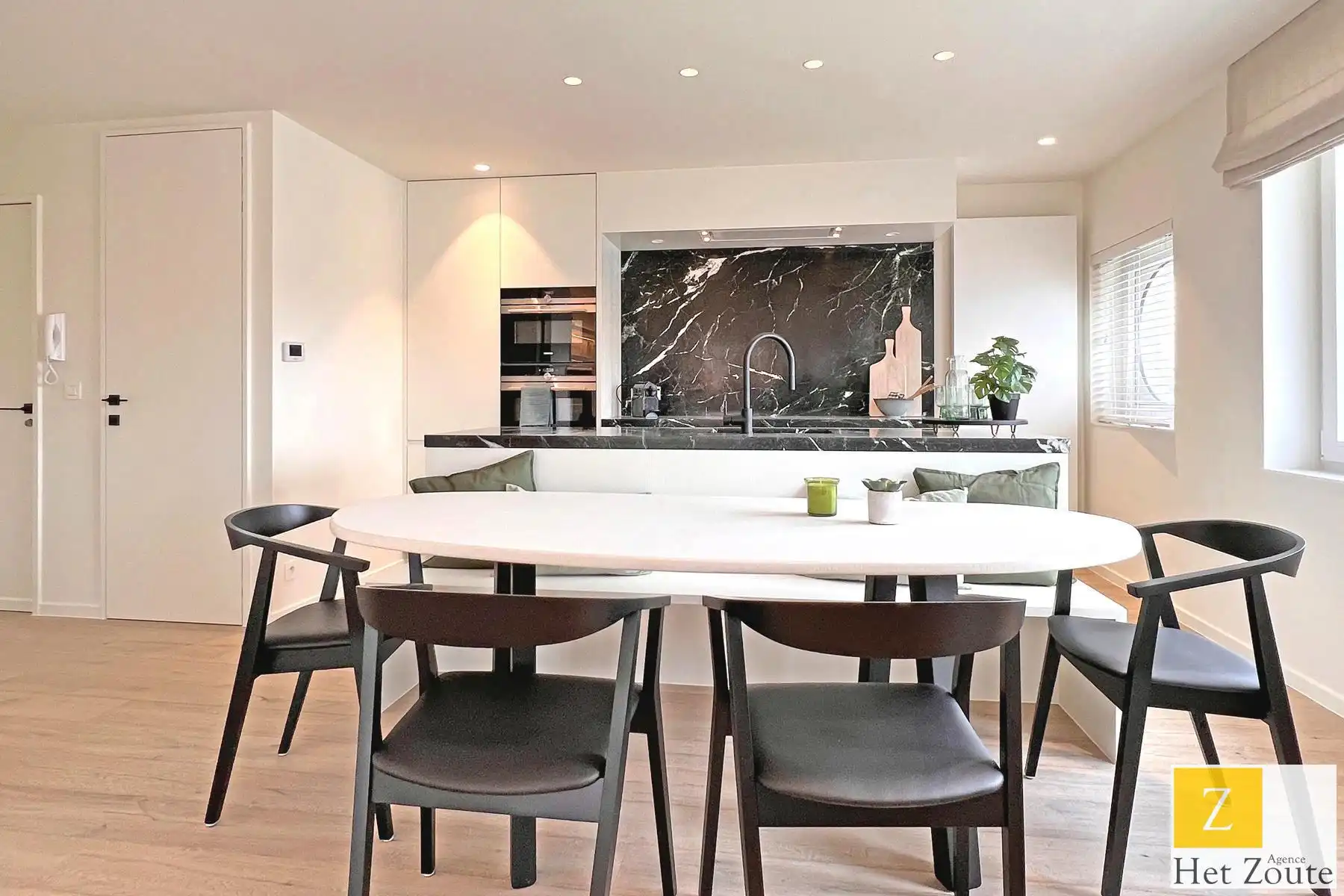 Prachtig gerenoveerd appartement met zicht over het Zegemeer foto 6