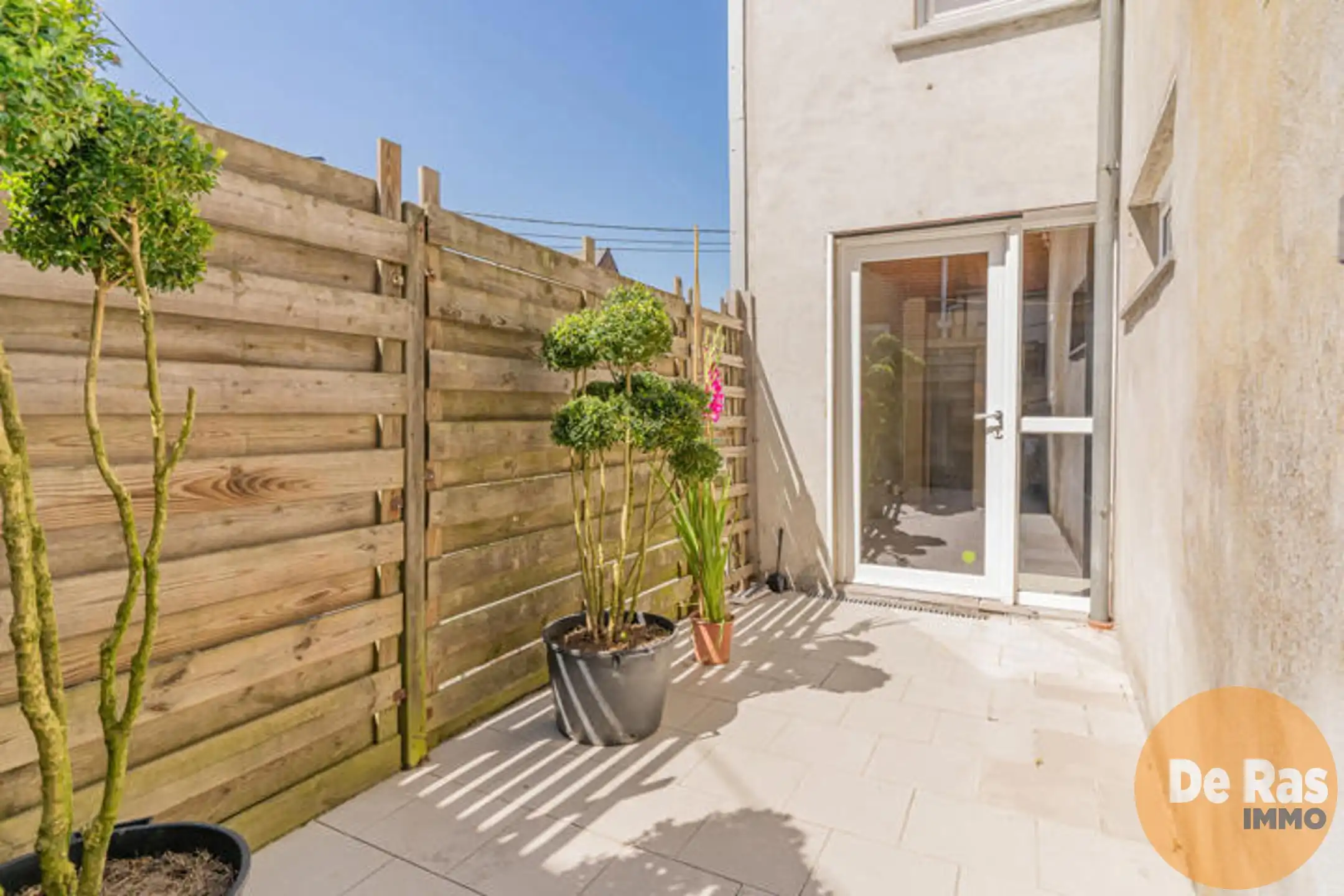 LEDE instapklare starterswoning met terras nabij centrum  foto 16