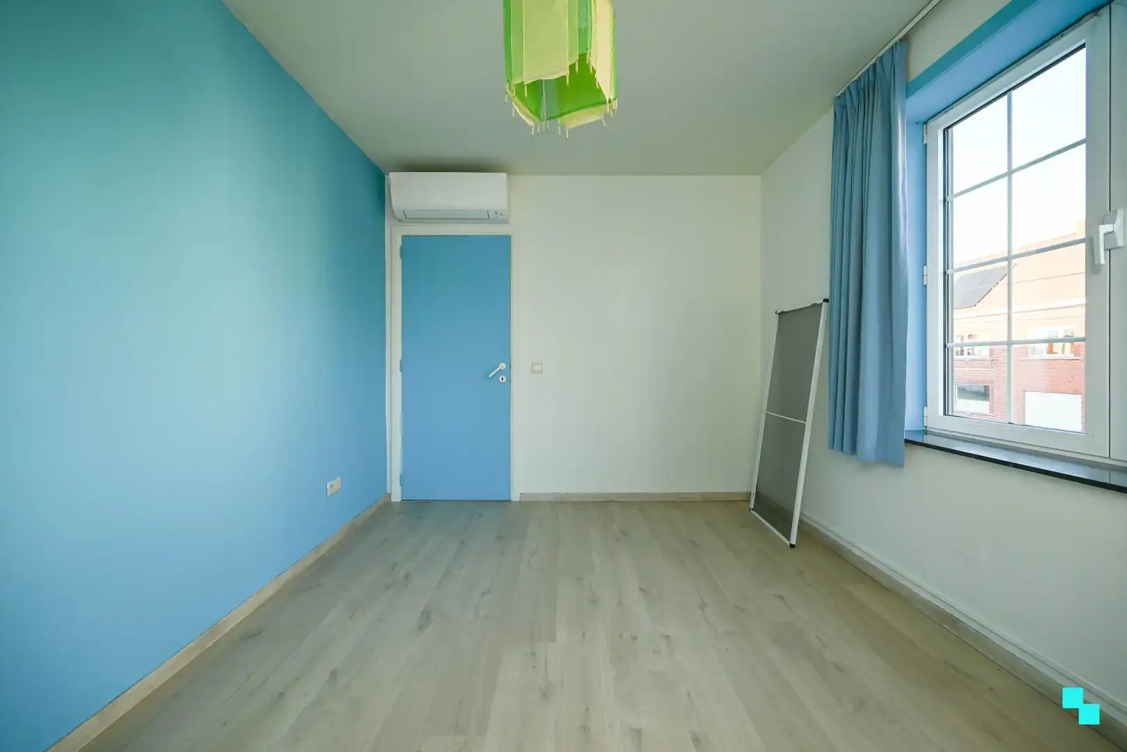 Riante handelswoonst in Waregem foto 33