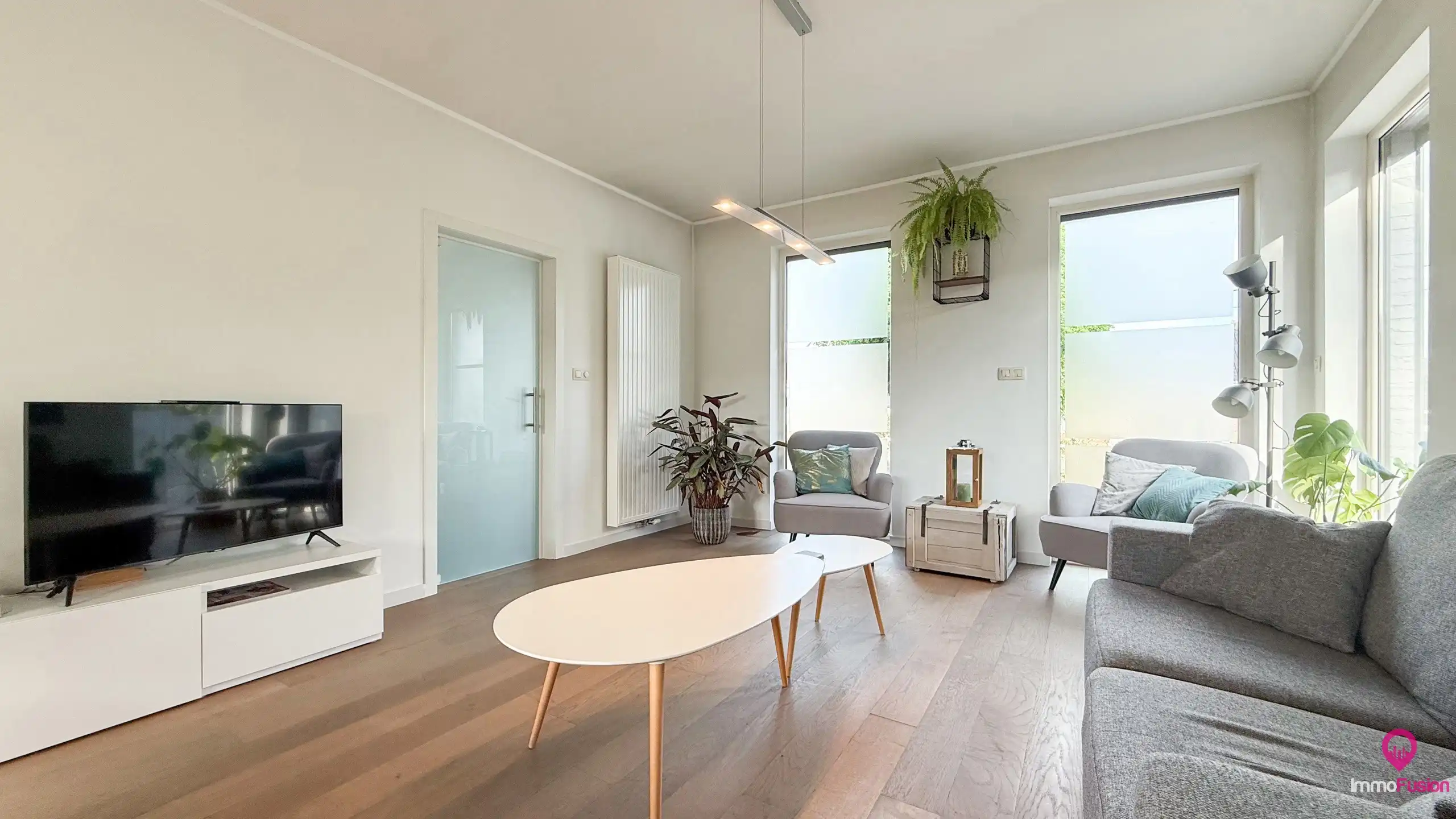 Stijlvolle, instapklare woning met 3slpk + veel lichtinval! foto 6