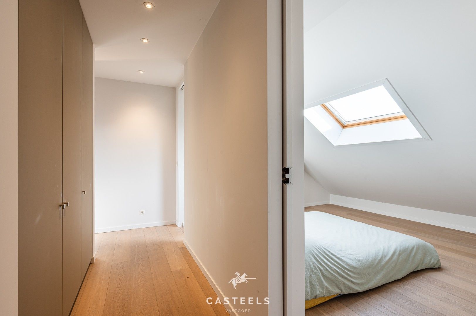 Uniek Penthouse - Duplex met zicht op water foto 17