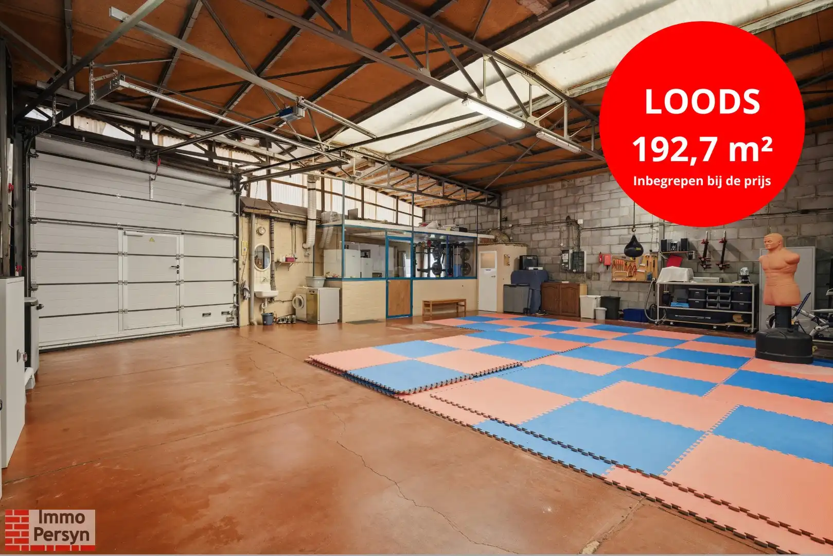 Woning met loods en aangrenzende bouwgrond te koop. 27 are foto 4