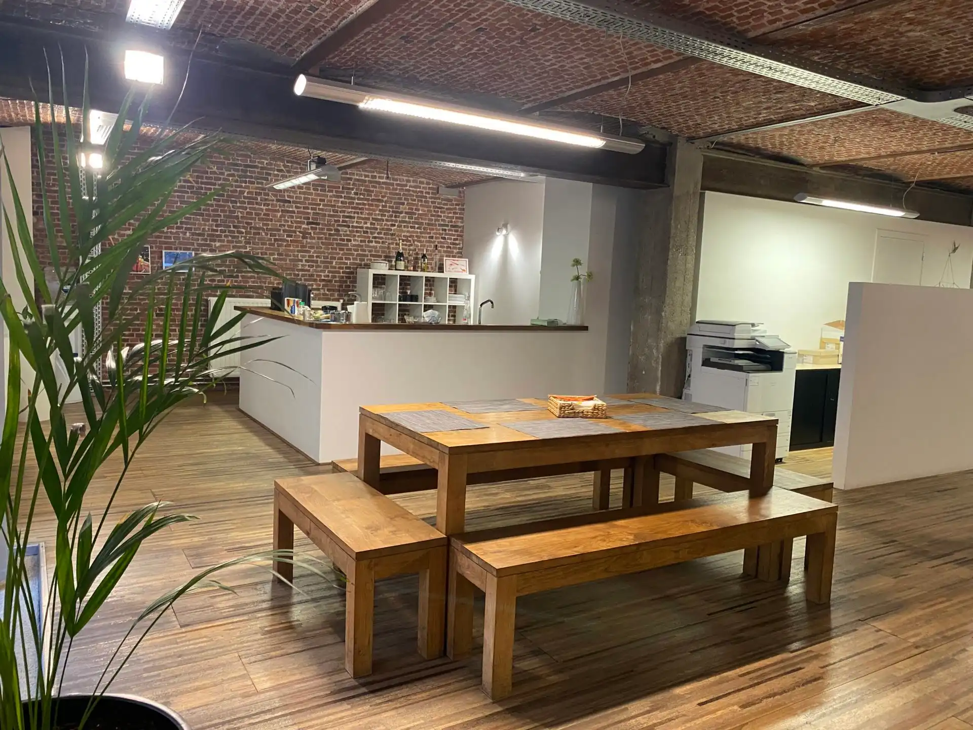 TE HUUR KantooLoftkantoor 350 m² in pakhuis Entrepot du Soleil, Antwerpen   foto 6