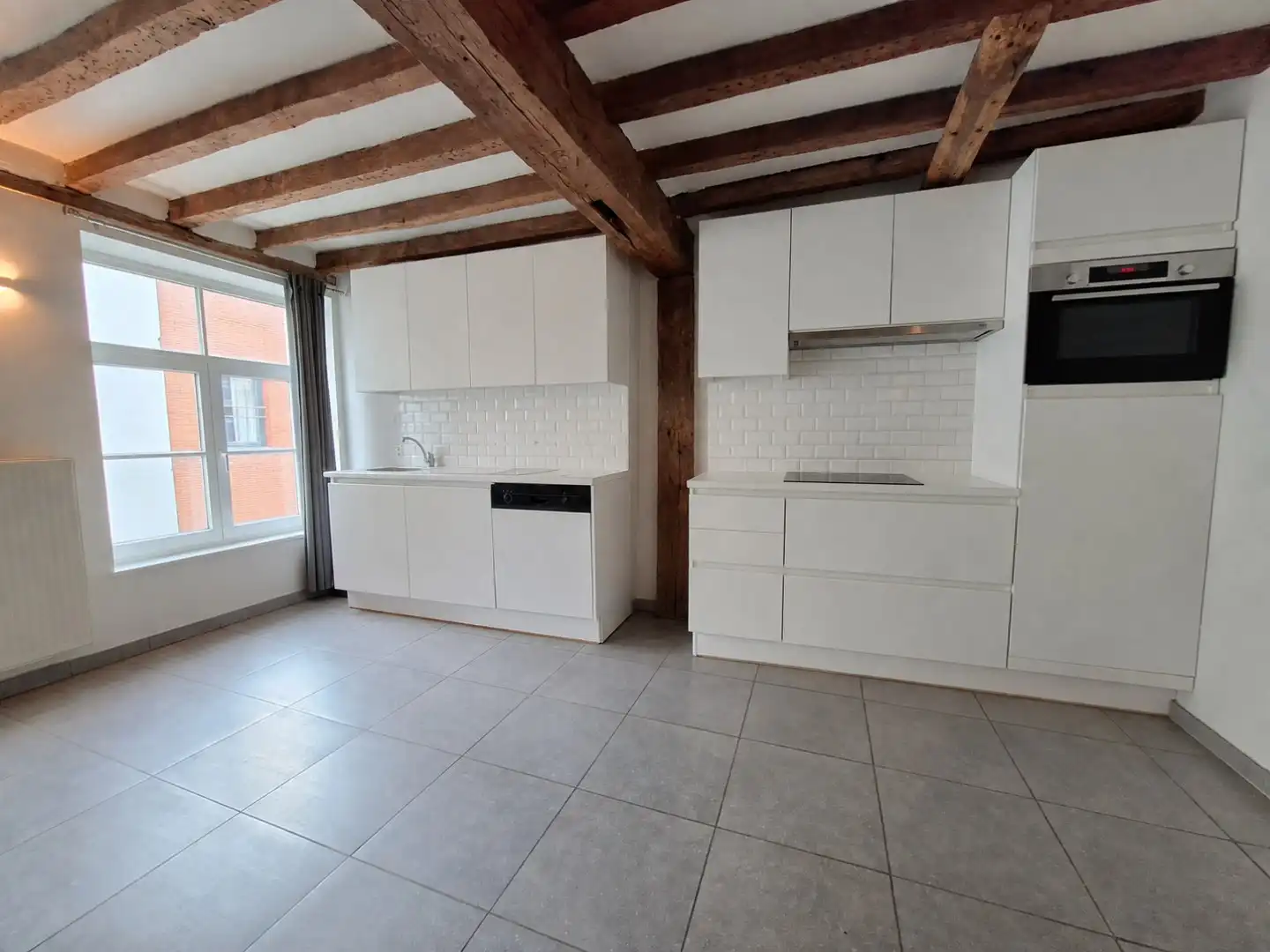 INSTAPKLAAR APPARTEMENT IN CENTRUM BRUGGE - foto 5