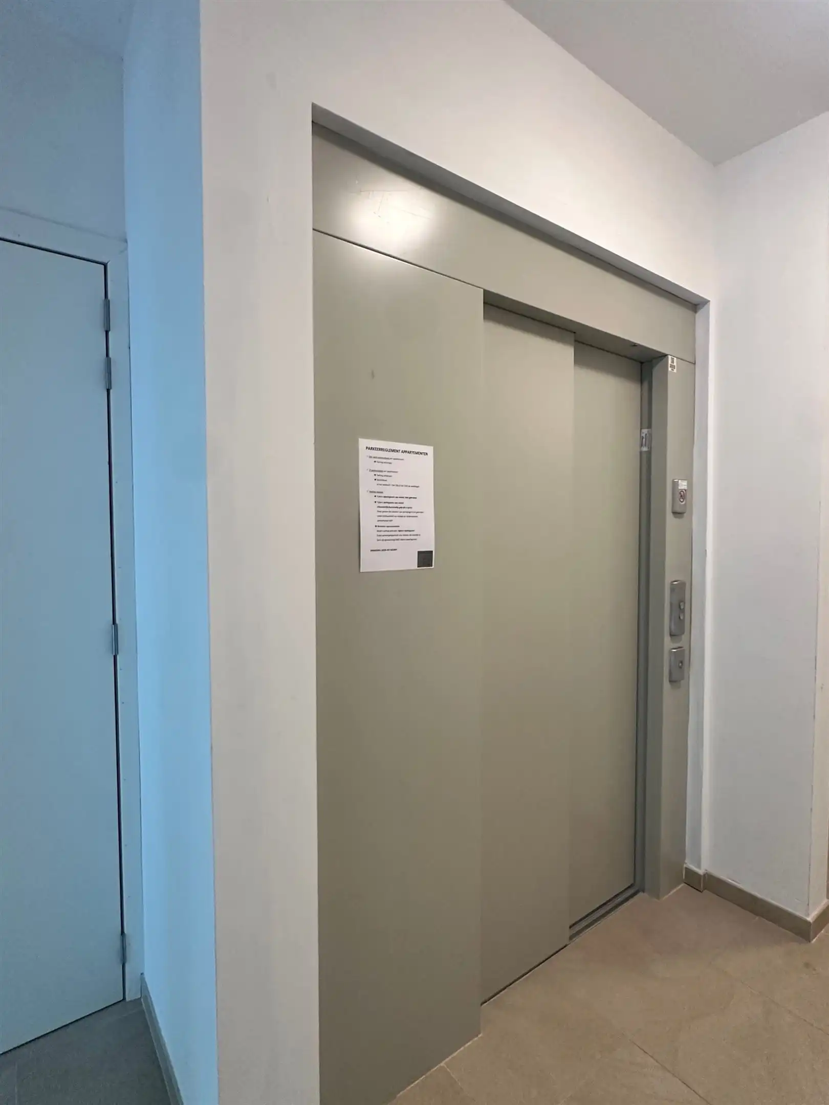 Recent en energiezuinig appartement met 3 slaapkamers, terras en private parkeerplaats in Grembergen foto 26