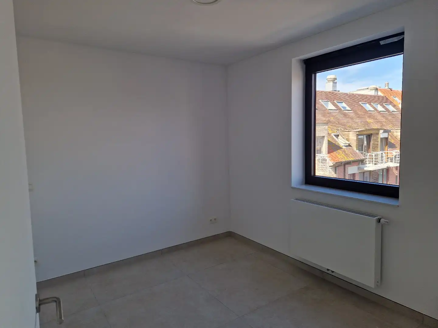 Nieuwbouwappartement met lateraal zeezicht te huur in Nieuwpoort-Bad foto 5