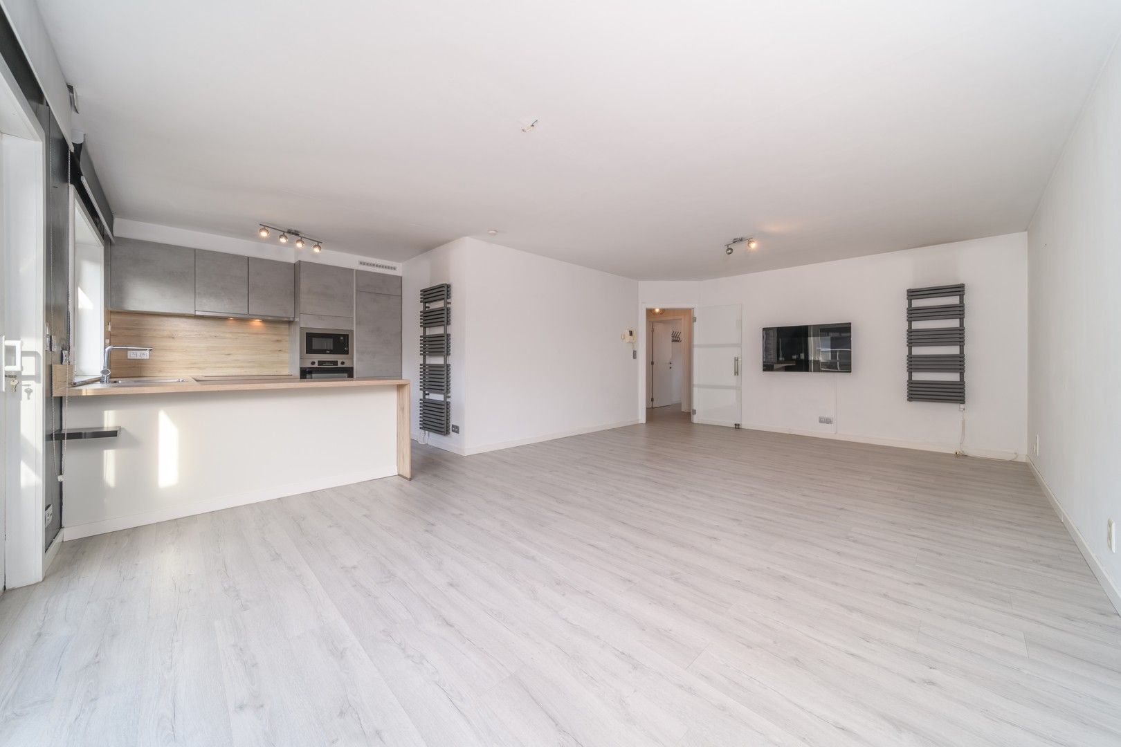 Gezellig, lichtrijk appartement op de 1ste verdieping foto 6