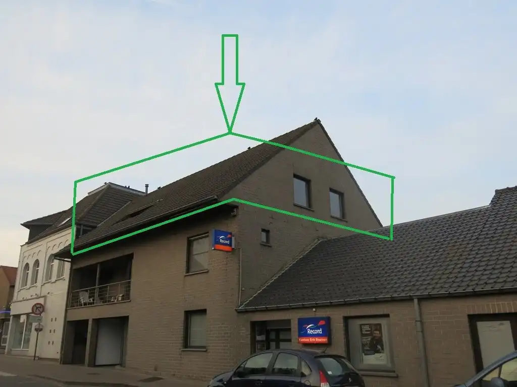 Appartement (100m²) met kleine terras foto {{pictureIndex}}