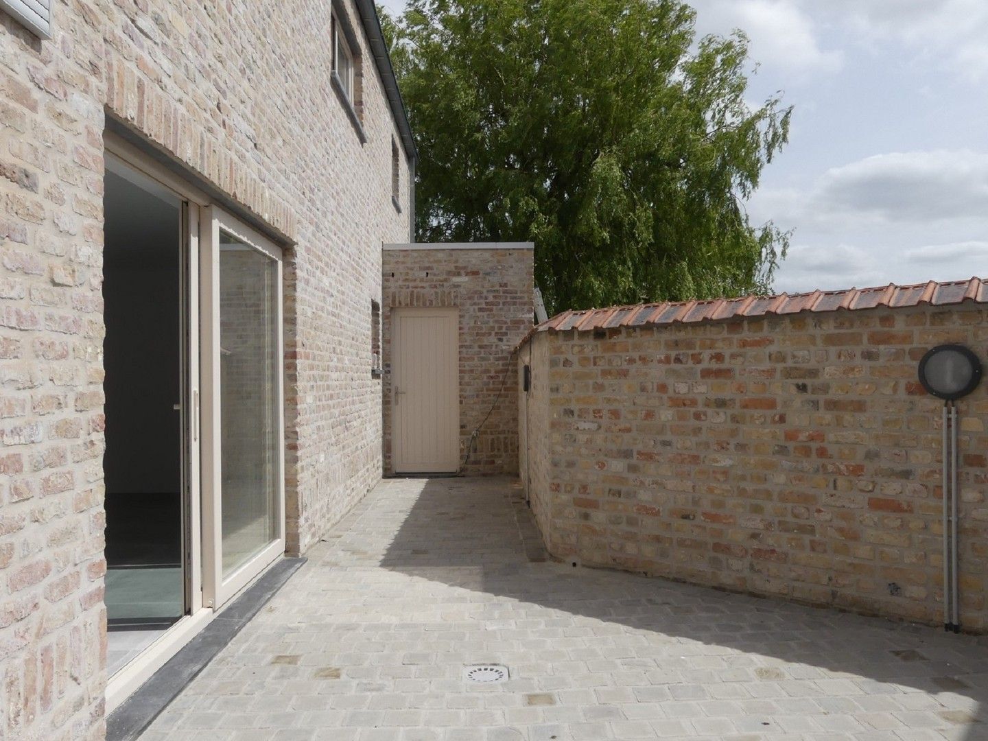Halfopen nieuwbouwwoning met binnenterras, tuintje en garage - 3 slaapkamers foto 16