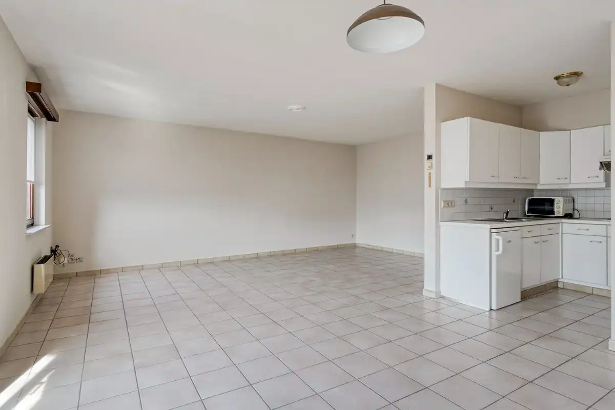 Appartement met 2 slaapkamers en garage. foto 6