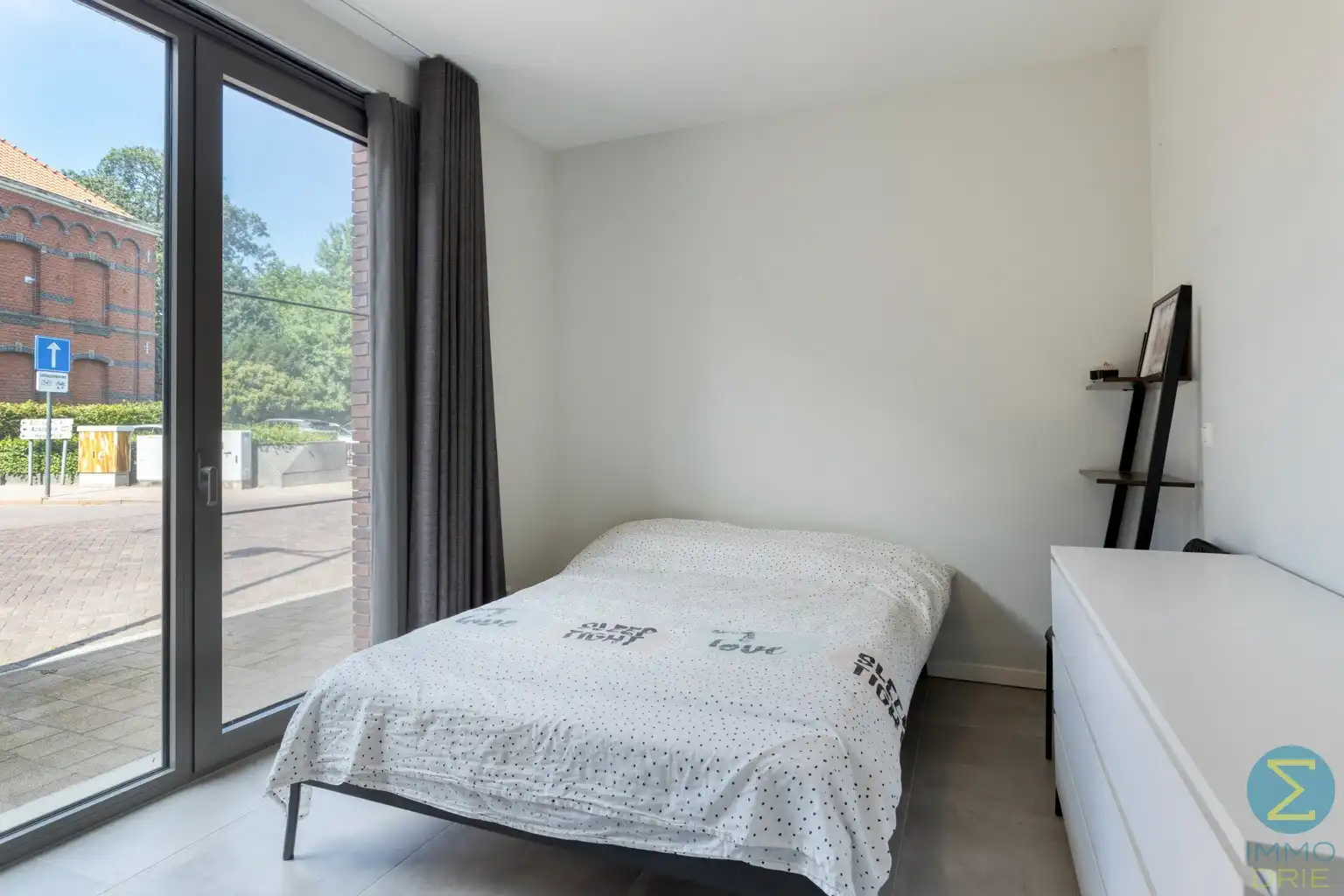 Appartement met terras en autostaanplaats in centrum. foto 5