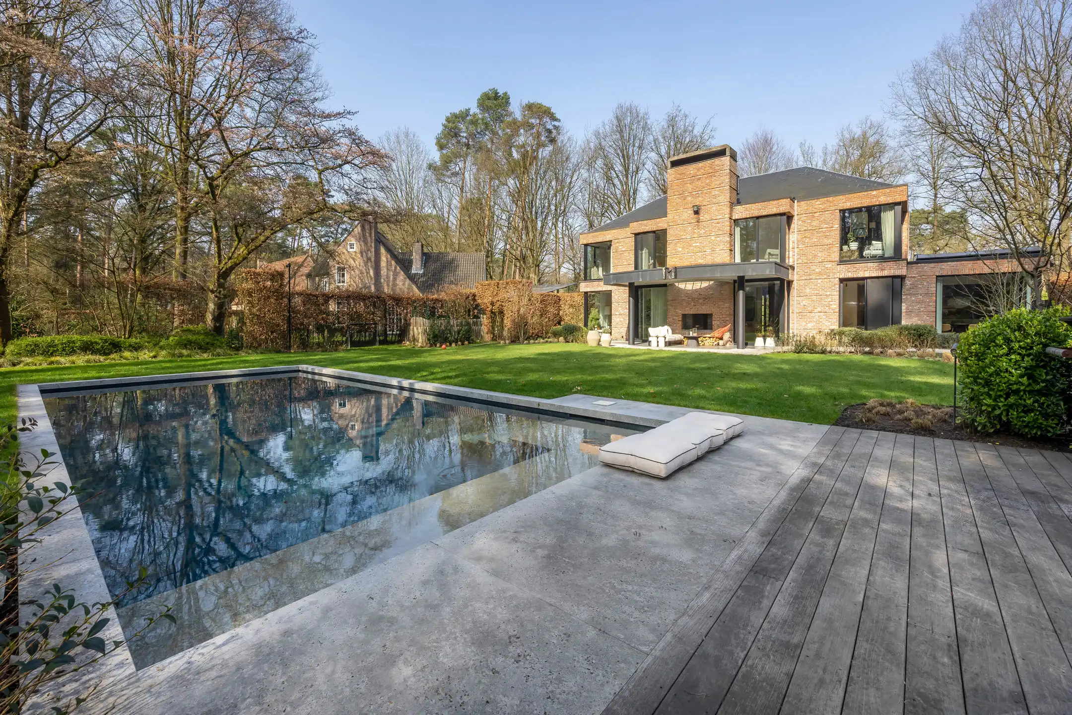 Architectenvilla met zwembad en ZW tuin in Hof Ter Linden foto 33