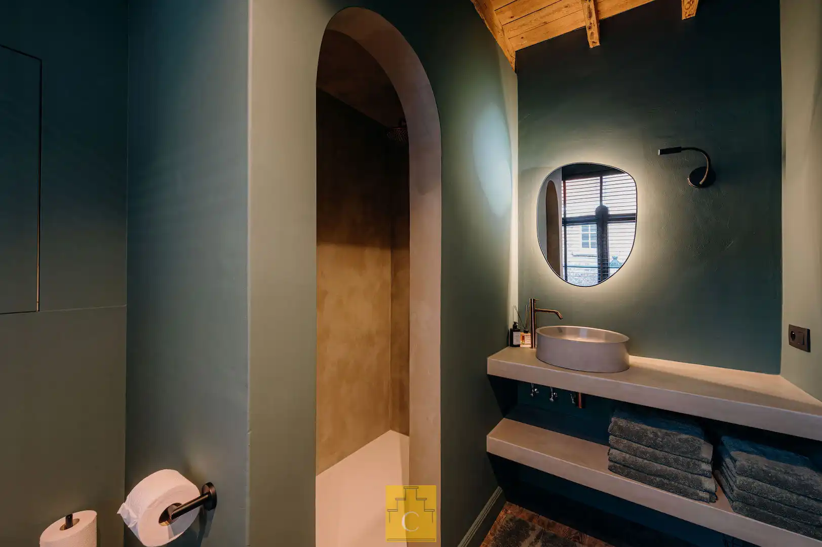 Trendy stadswoning te huur - mooi terras - nabij de Vesten foto 18