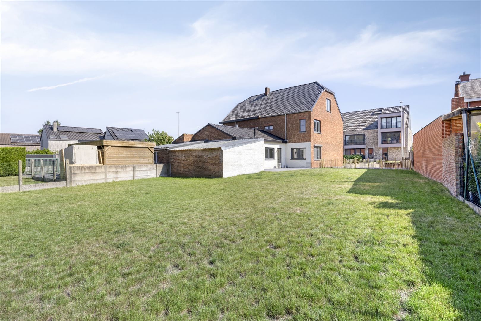 TE KOOP : Gerenoveerde eengezinswoning met 3 slaapkamers! foto 26