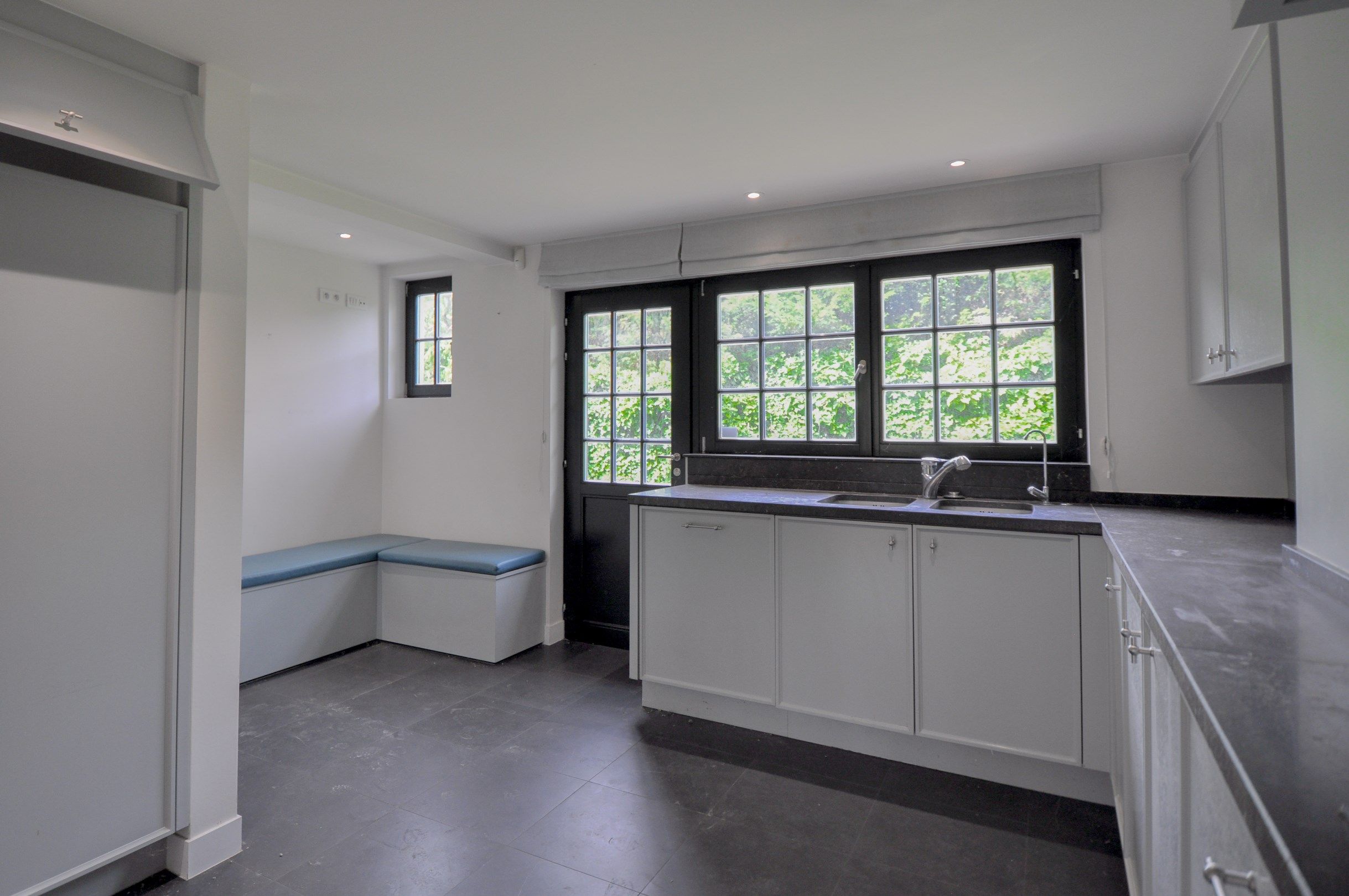 Exclusieve villa ,rustig gelegen op een perceel van 1628 m² nabij de Royal Zoute Tennis Club. foto 19