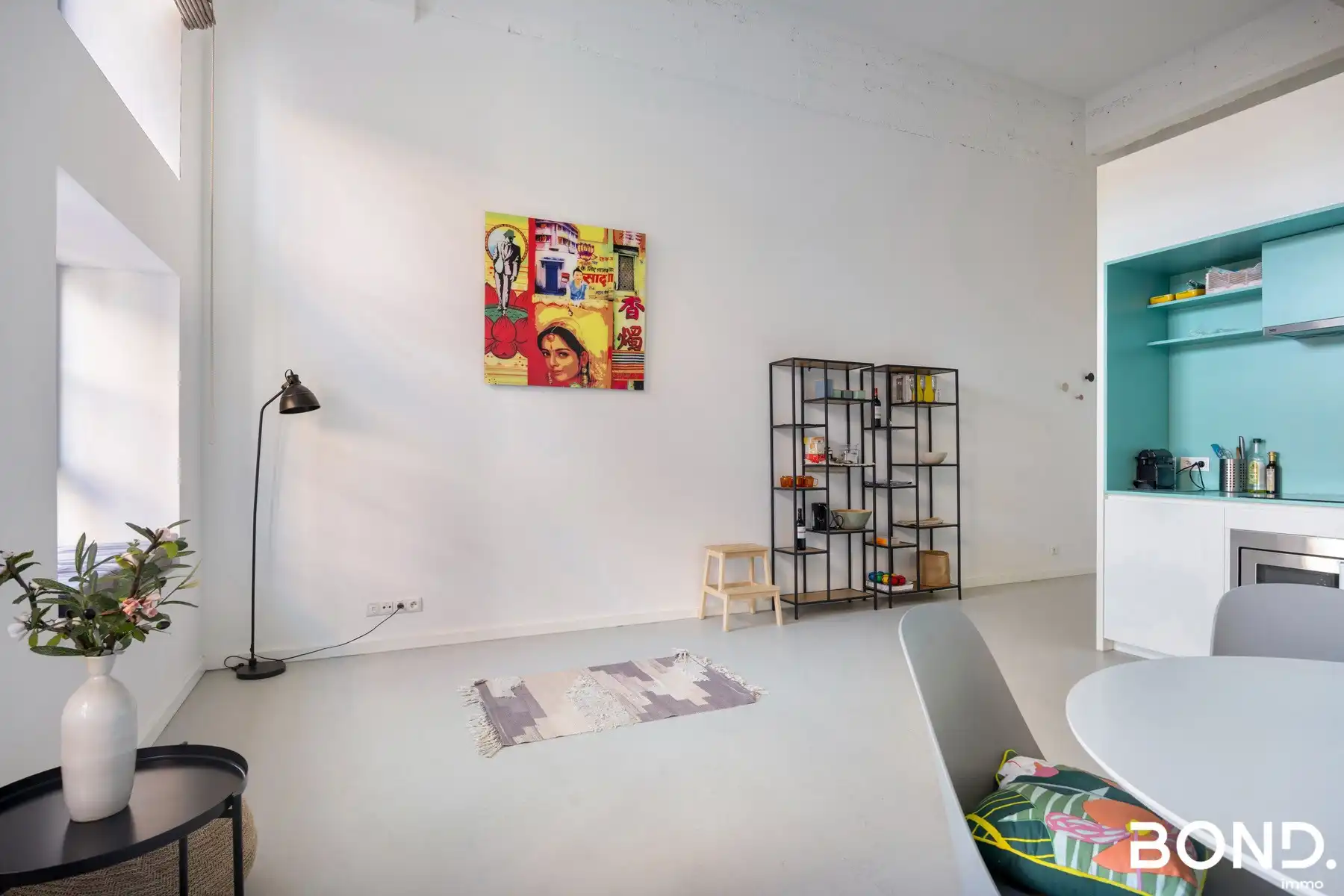 Studio met loftgevoel en parking aan de Vaartkom in Hungaria foto 9