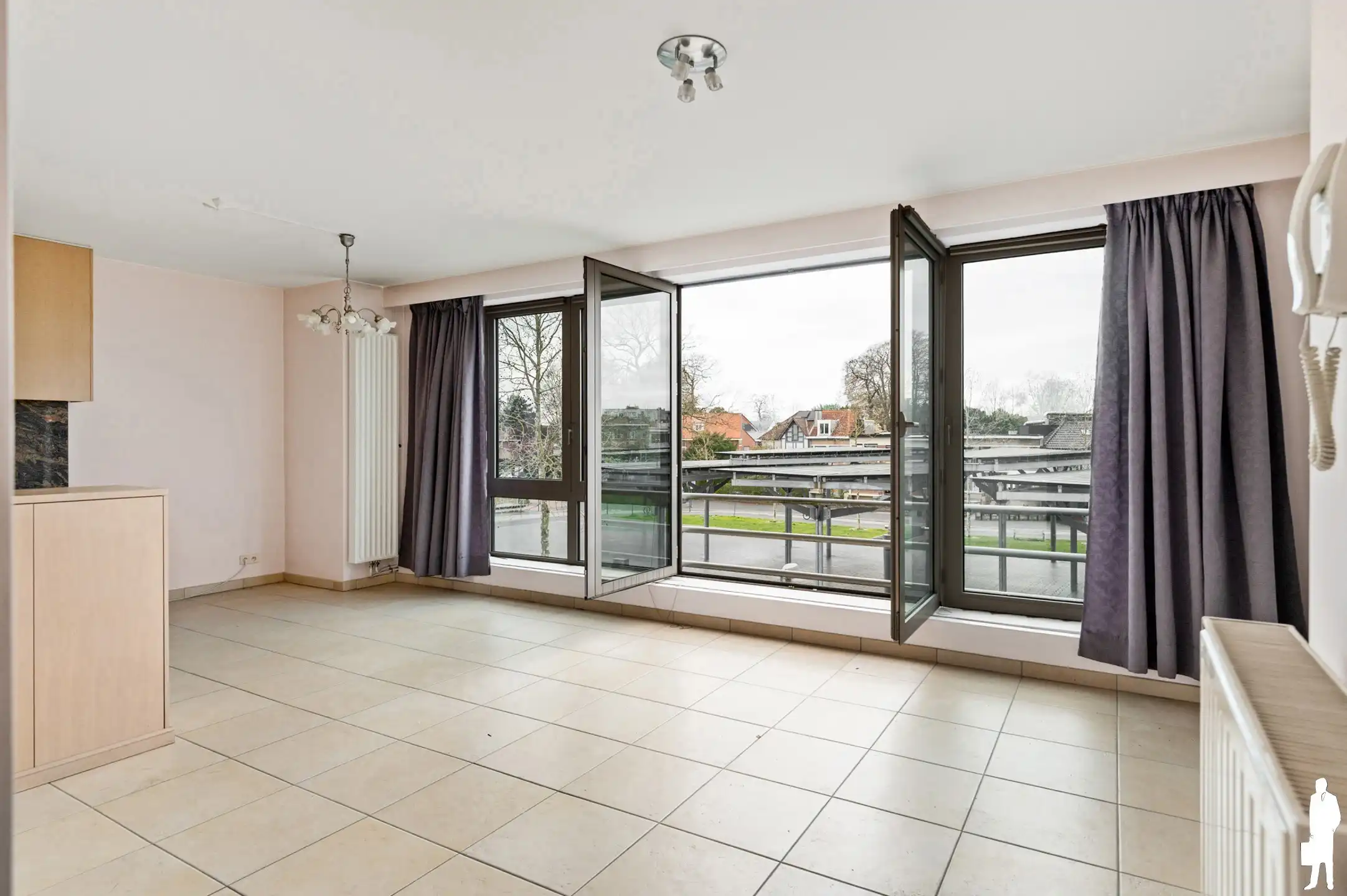 Centraal gelegen appartement in Mortsel foto {{pictureIndex}}