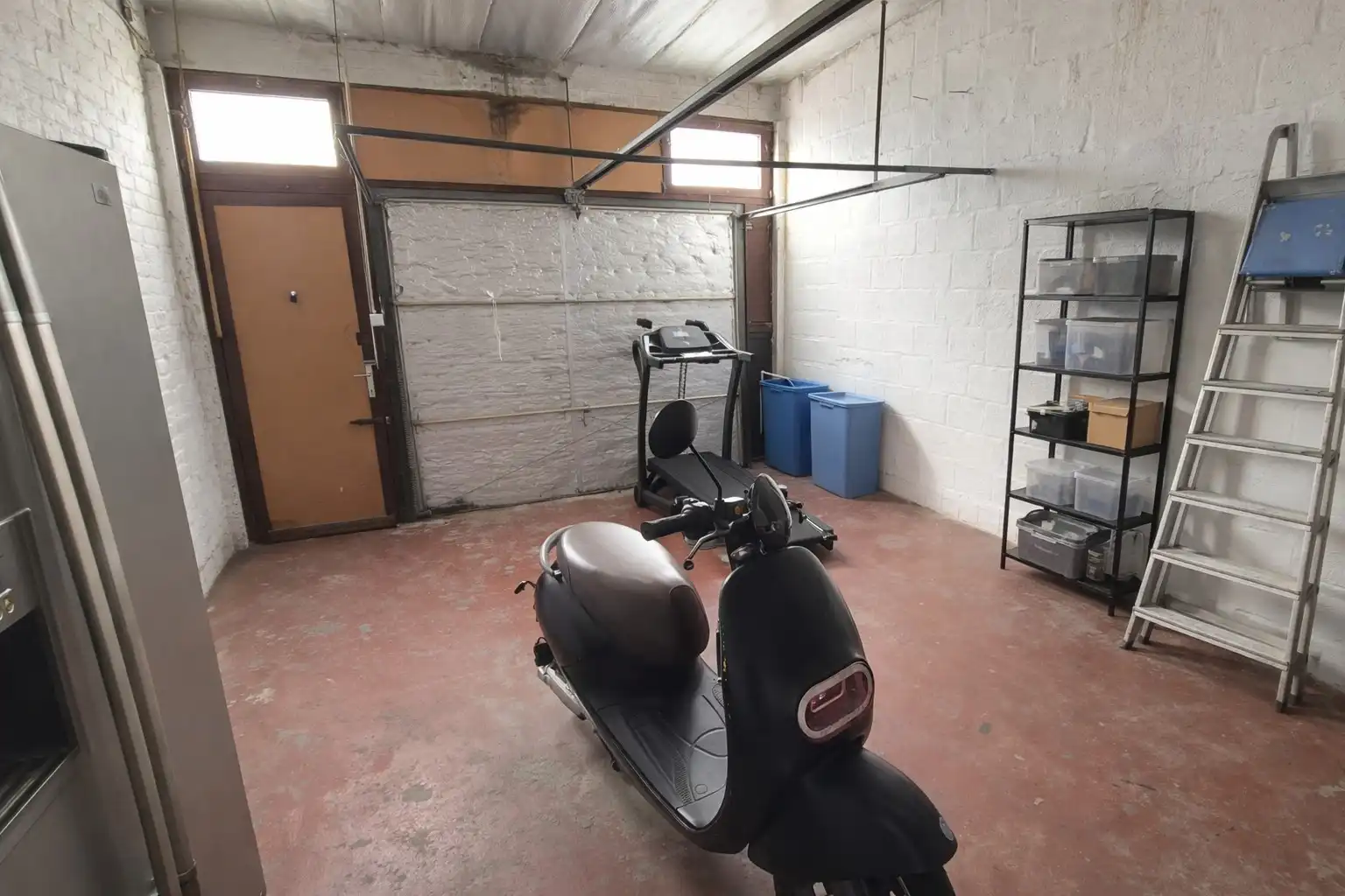Prachtig gerenoveerde halfopen woning met 4 slaapkamers en garage nabij de Spuikom! foto 15