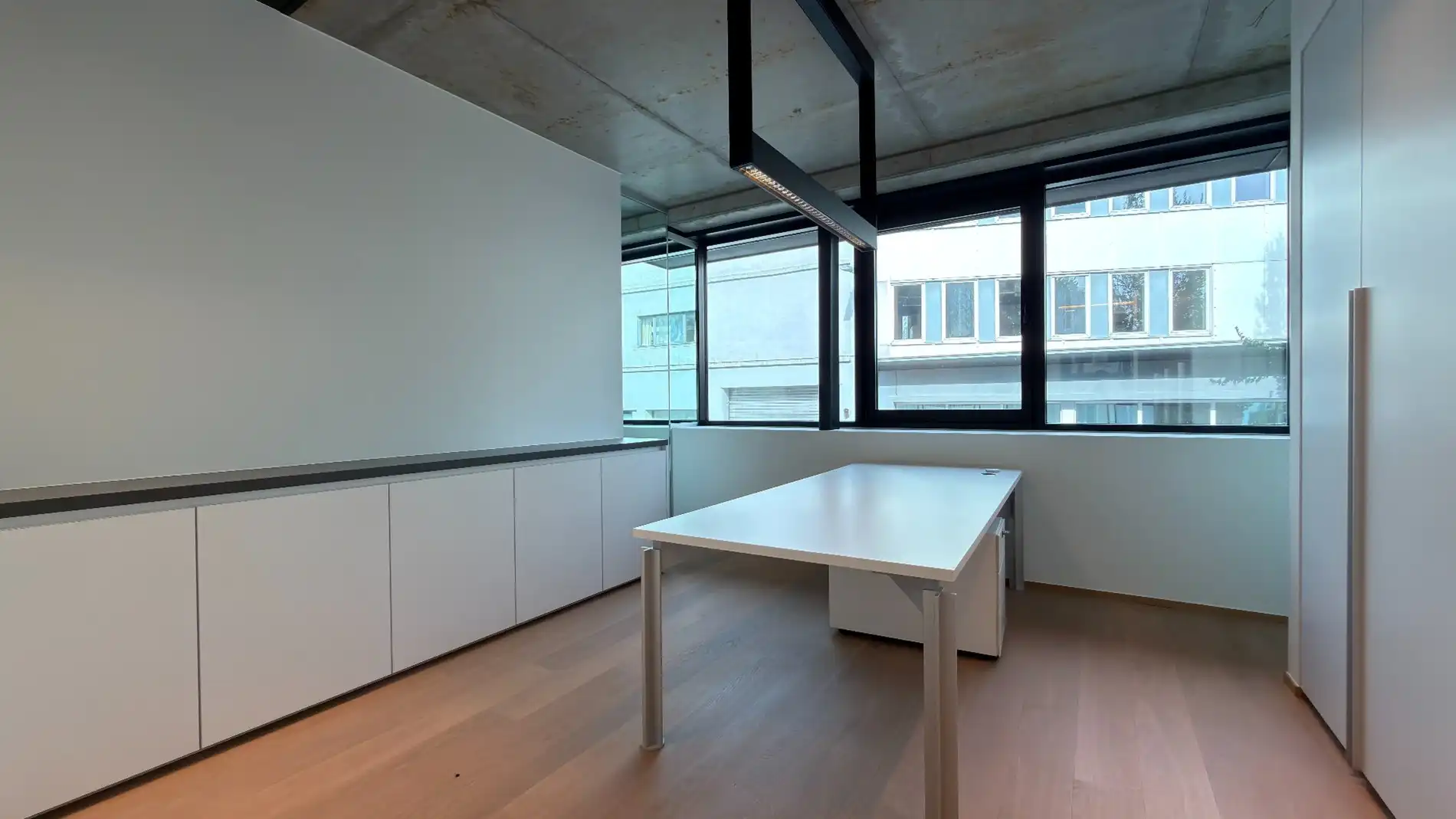 Luxueuze kantoorduplex te huur langs Singel in Antwerpen foto 7