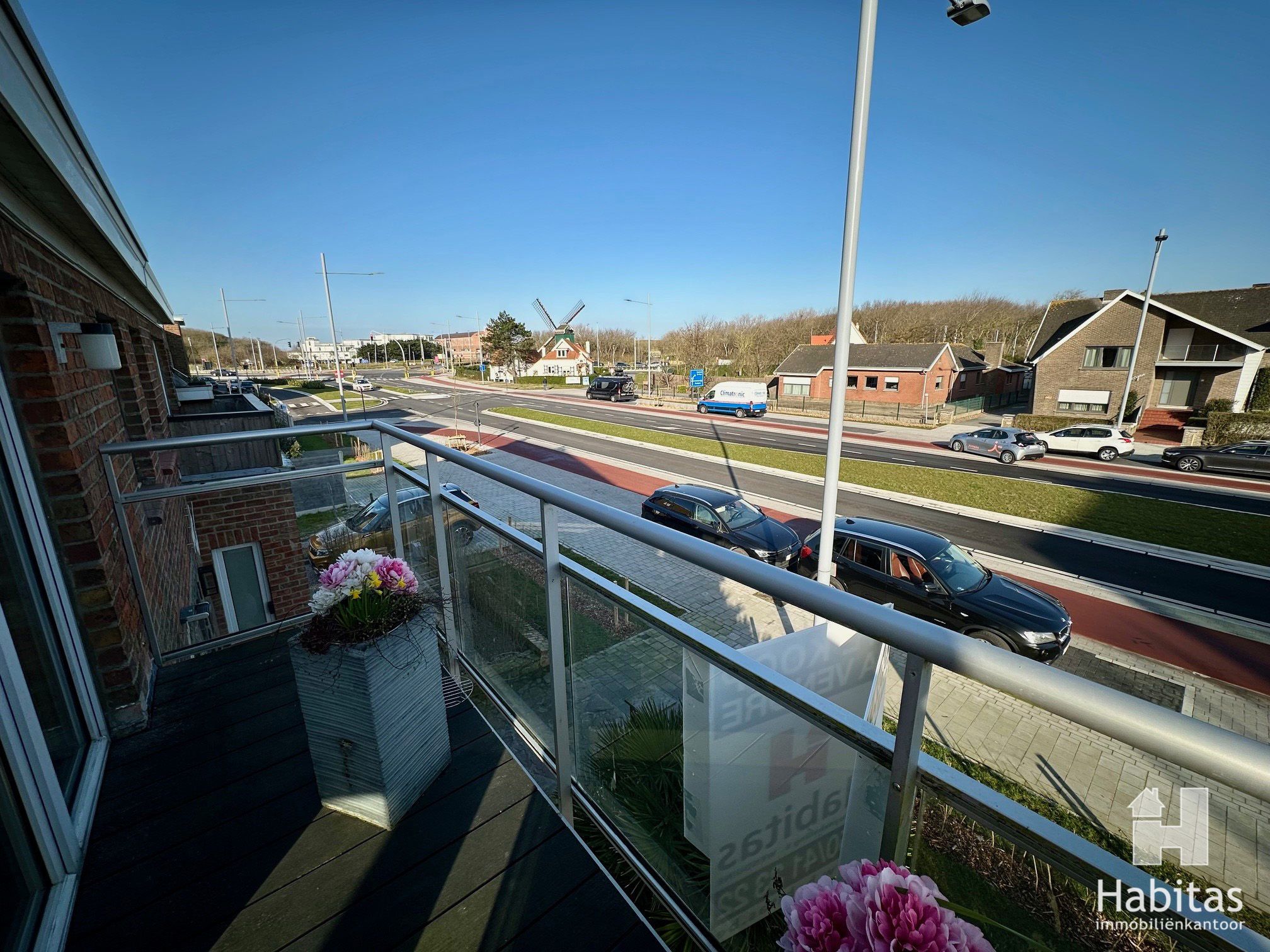 Half-open bebouwing op een perceel van 151 m2 foto 14