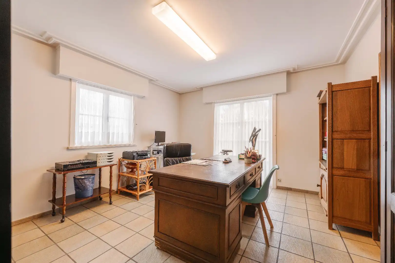 PRESTIGIEUZE VILLA MET LOODS VLAKBIJ CENTRUM PITTEM foto 5