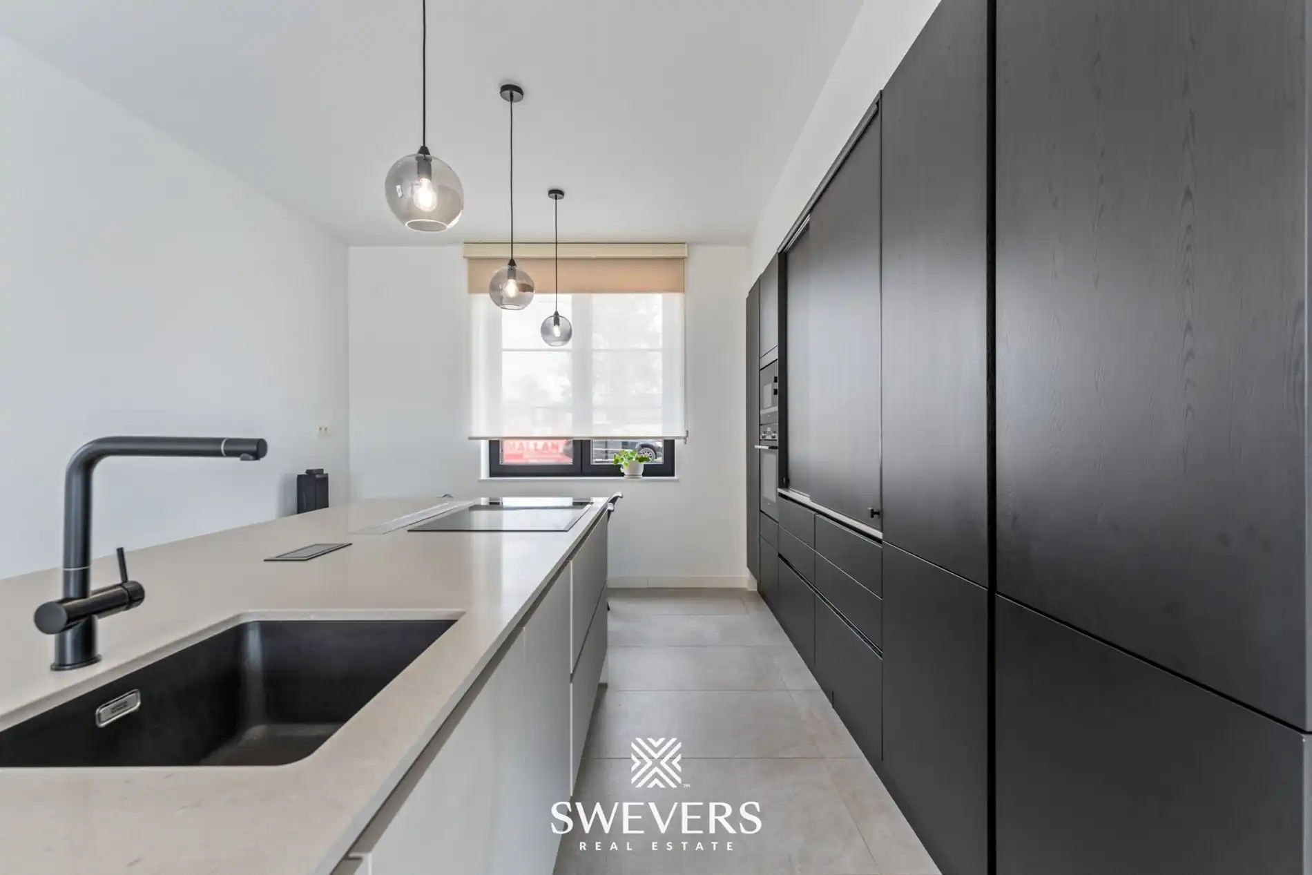 Imposante BEN-villa met luxe-afwerking foto 15