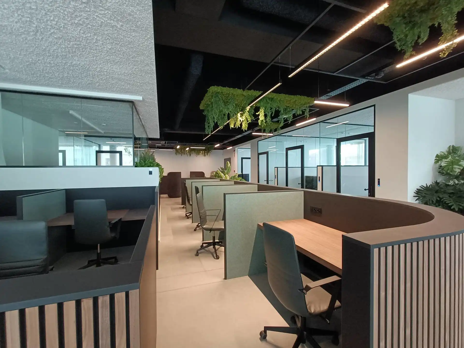 Kantoorruimte / co-workingplaats te huur in Kontich foto 3