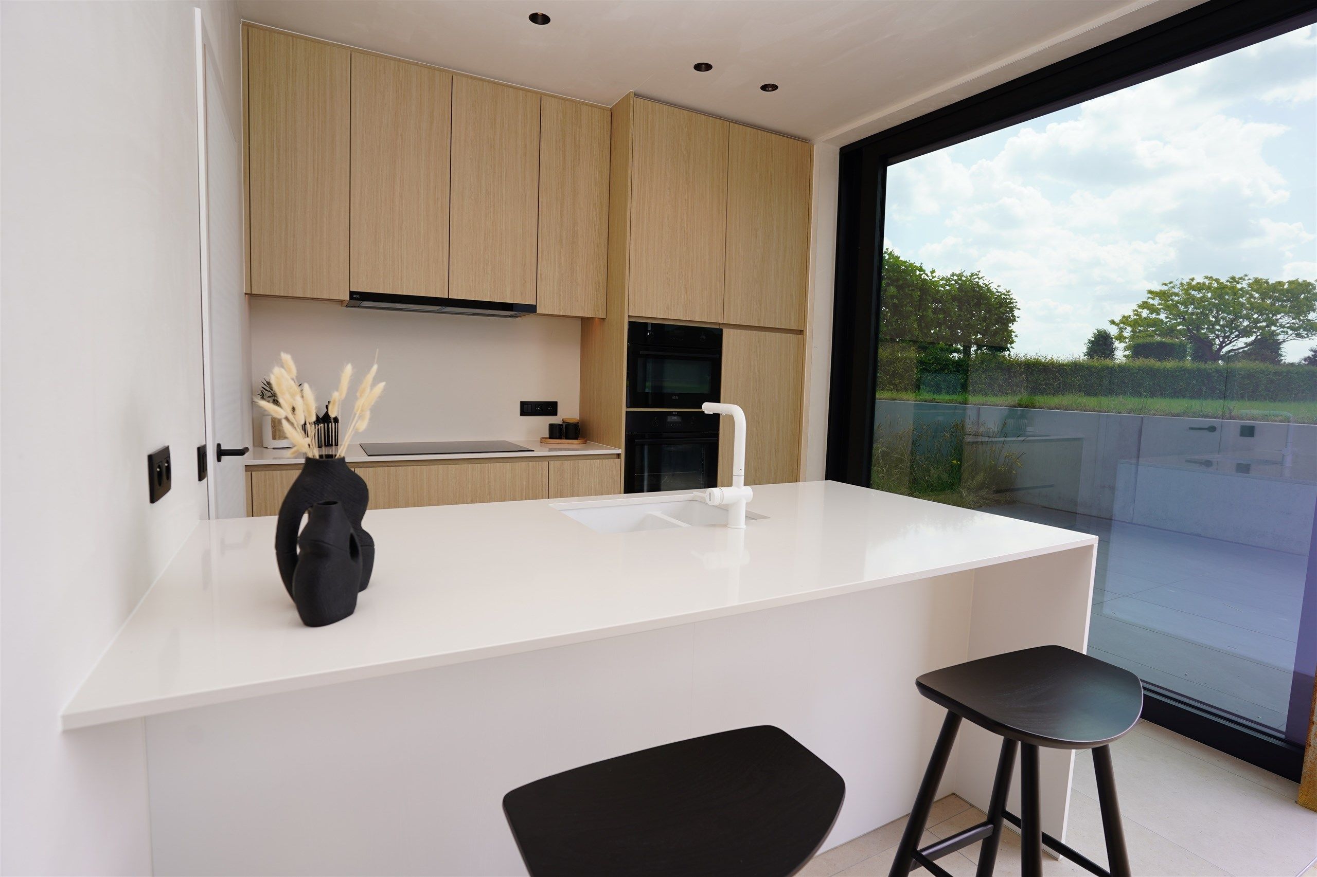 Halfopen NIEUWBOUW op 561 m² – Ruimte, Licht en Leefcomfort foto 13