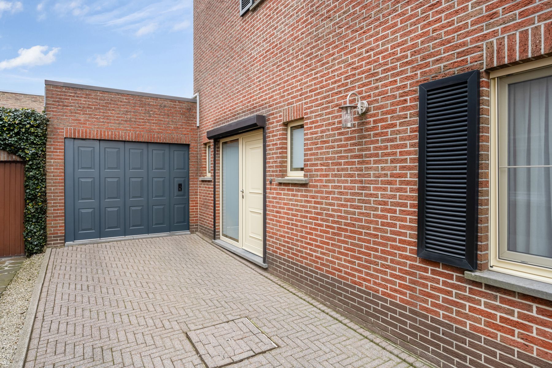 Centraal gelegen HOB met praktijkruimte foto 23
