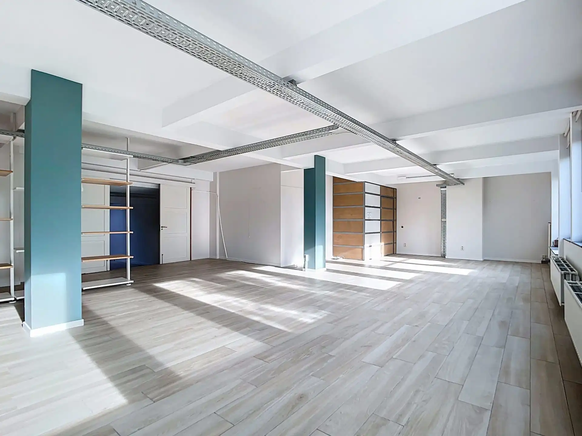 Prachtige kantoren te huur nabij het Antwerpse Eilandje van 675m². foto 12