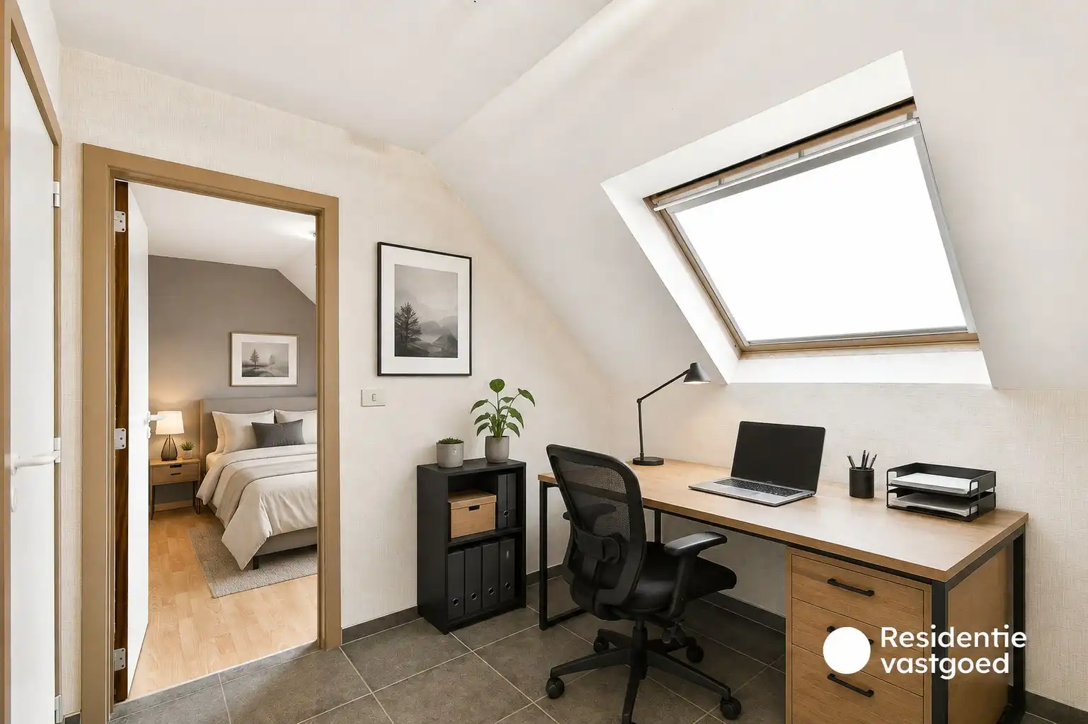 Duplex-appartement in rustige residentie met twee slaapkamers en terras foto 11