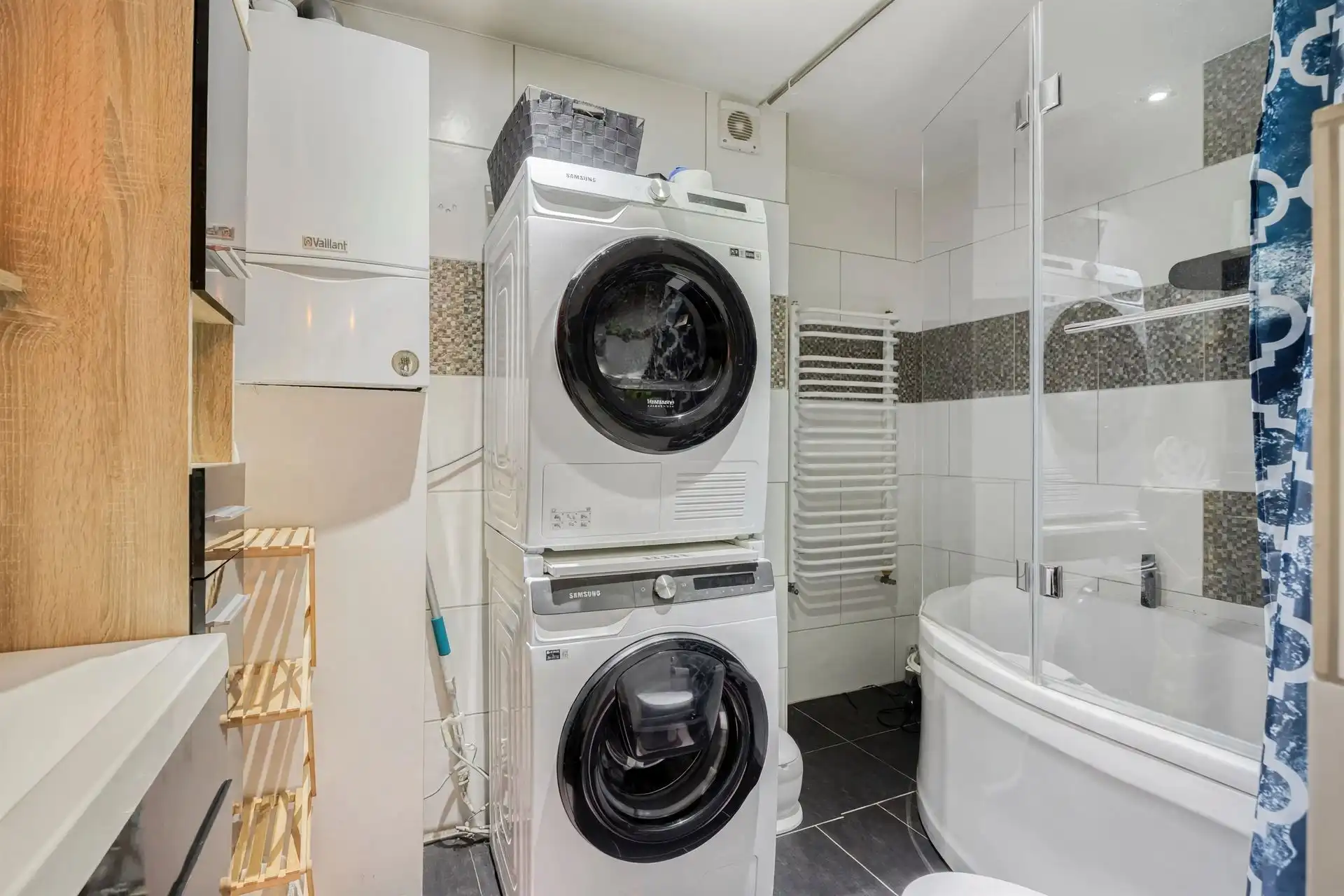 Instapklaar appartement met 2 slpk's te Deurne! foto 10