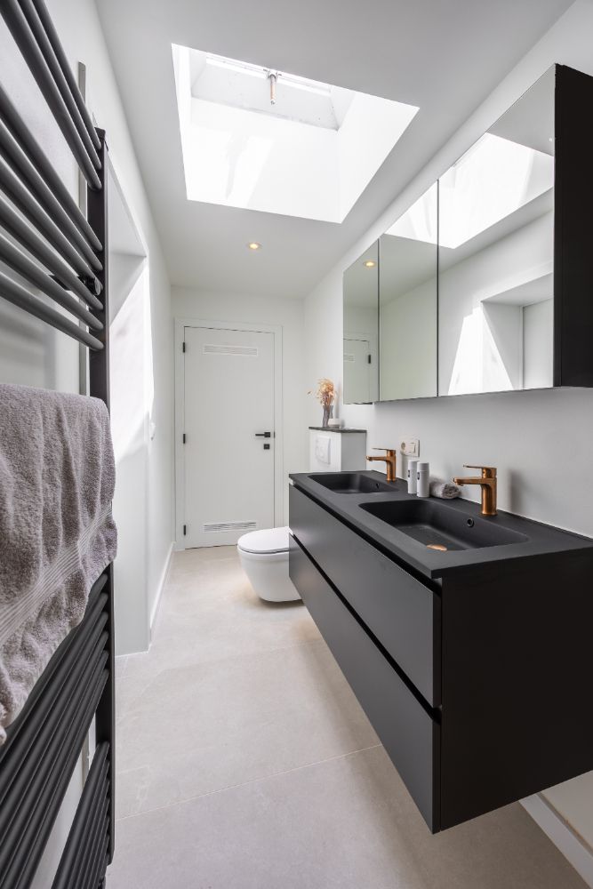 Recent gerenoveerd twee slaapkamer appartement vlakbij de Grote Markt foto 17