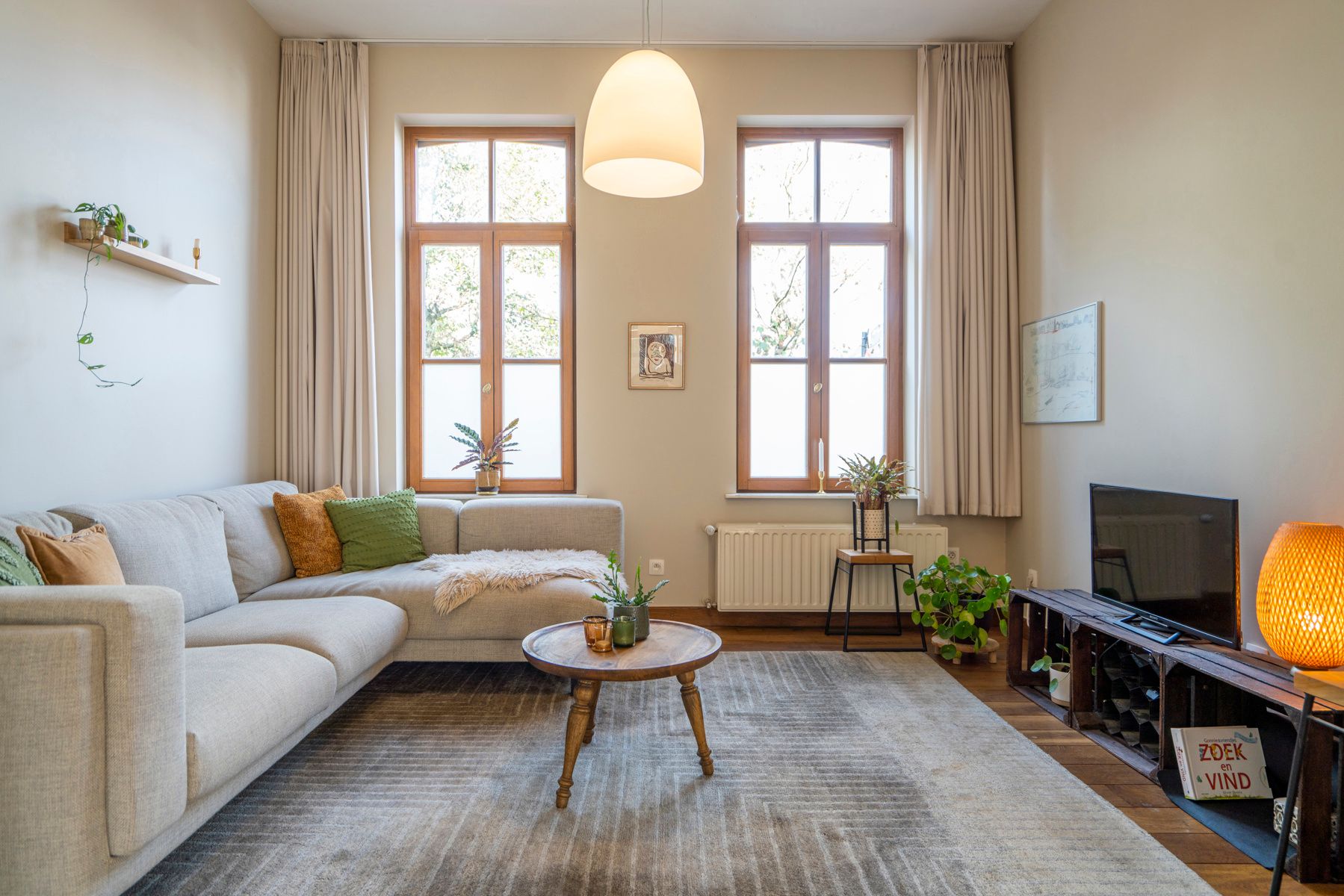 Prachtige herenwoning in centrum Zwevegem ! foto {{pictureIndex}}