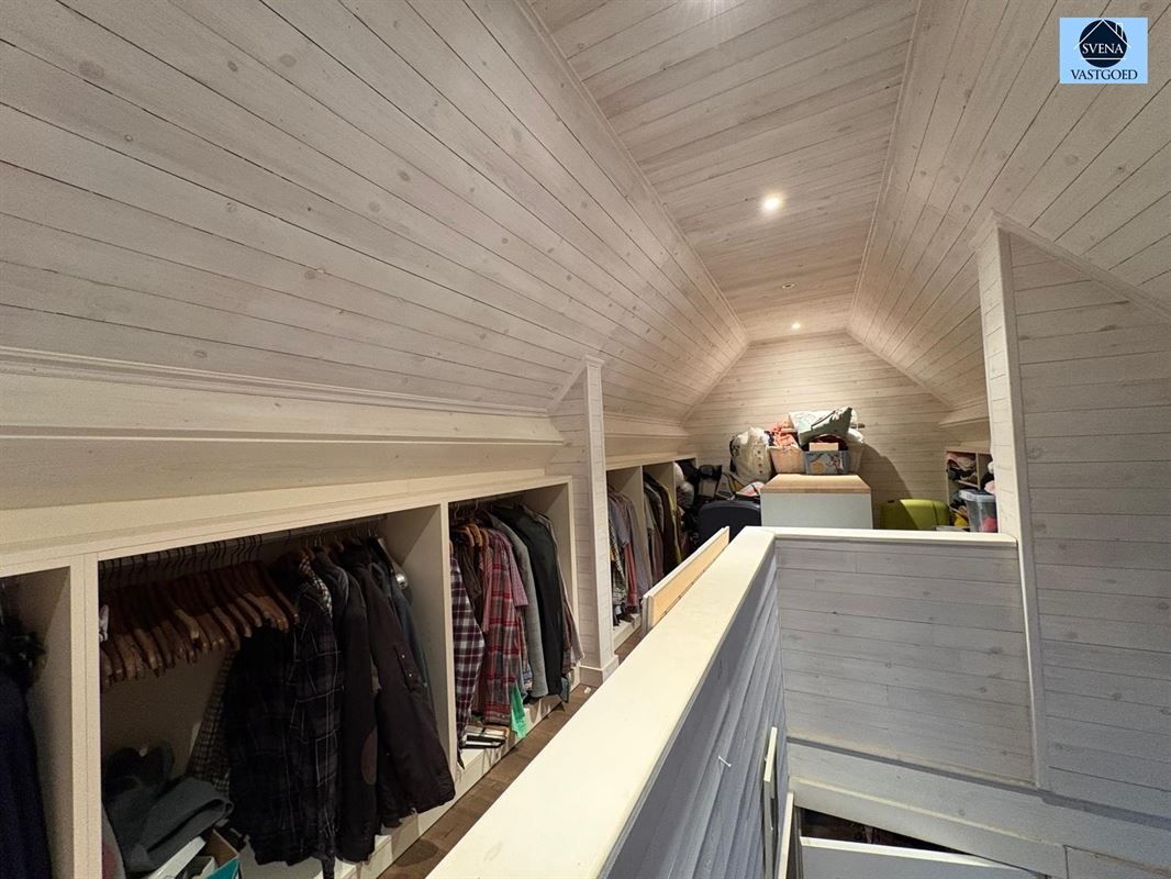 KARAKTERVOLLE WONING MET 5 SLAAPKAMERS foto 12