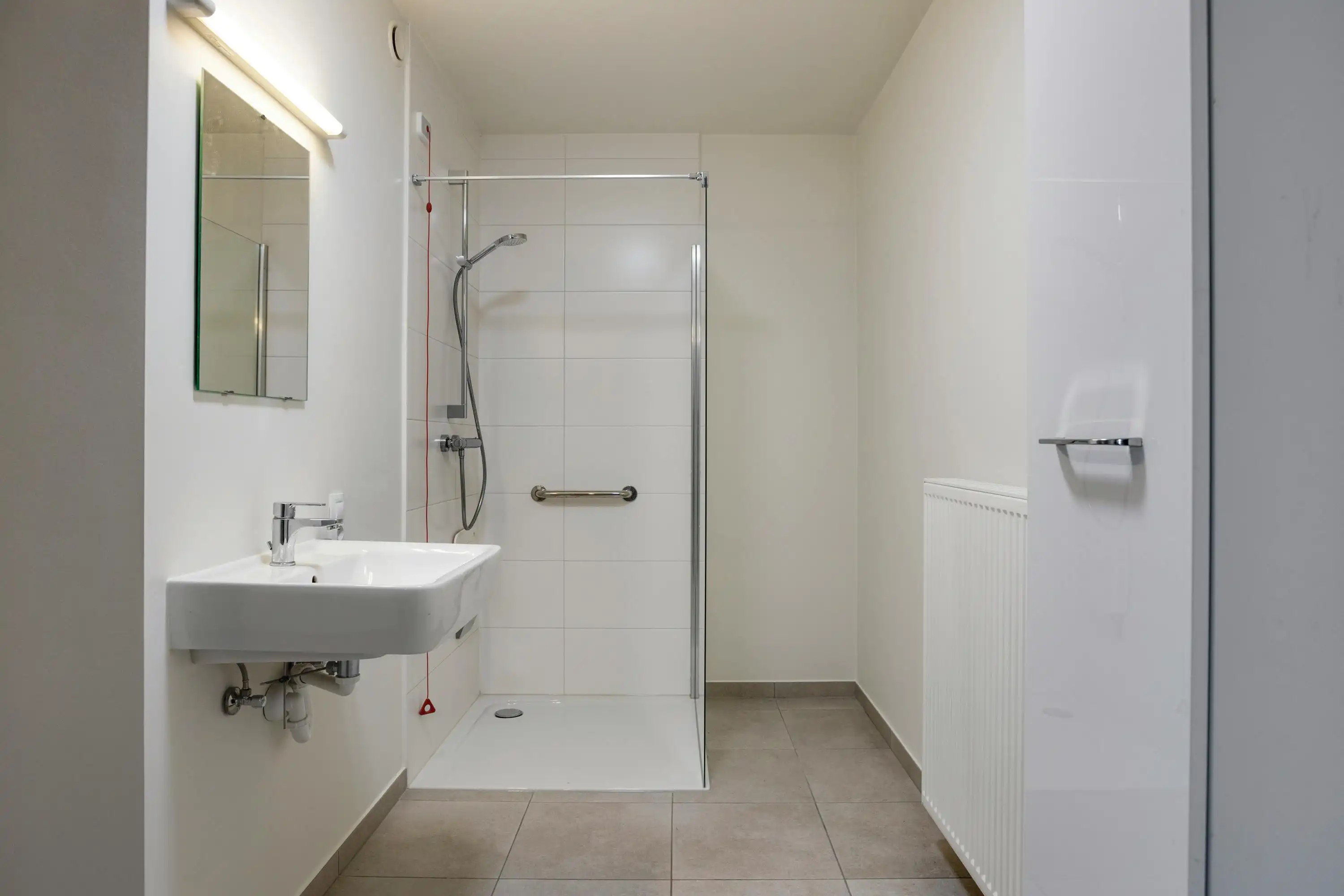 Instapklaar éénslaapkamerappartement met terras in Moorslede foto 7