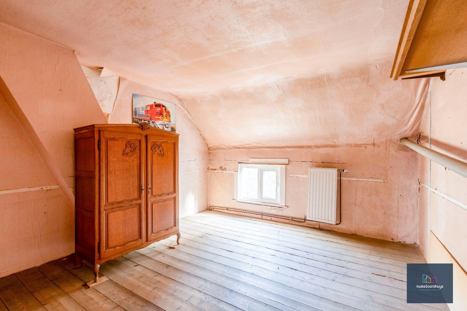 Charmante op te frissen rijwoning met ruime stadstuin  foto 15