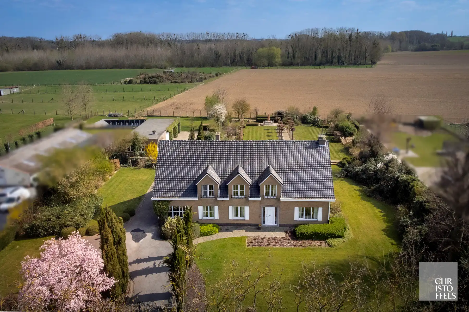 Riante vrijstaande woning mét vrij zicht op een perceel van 3679m²! foto 20