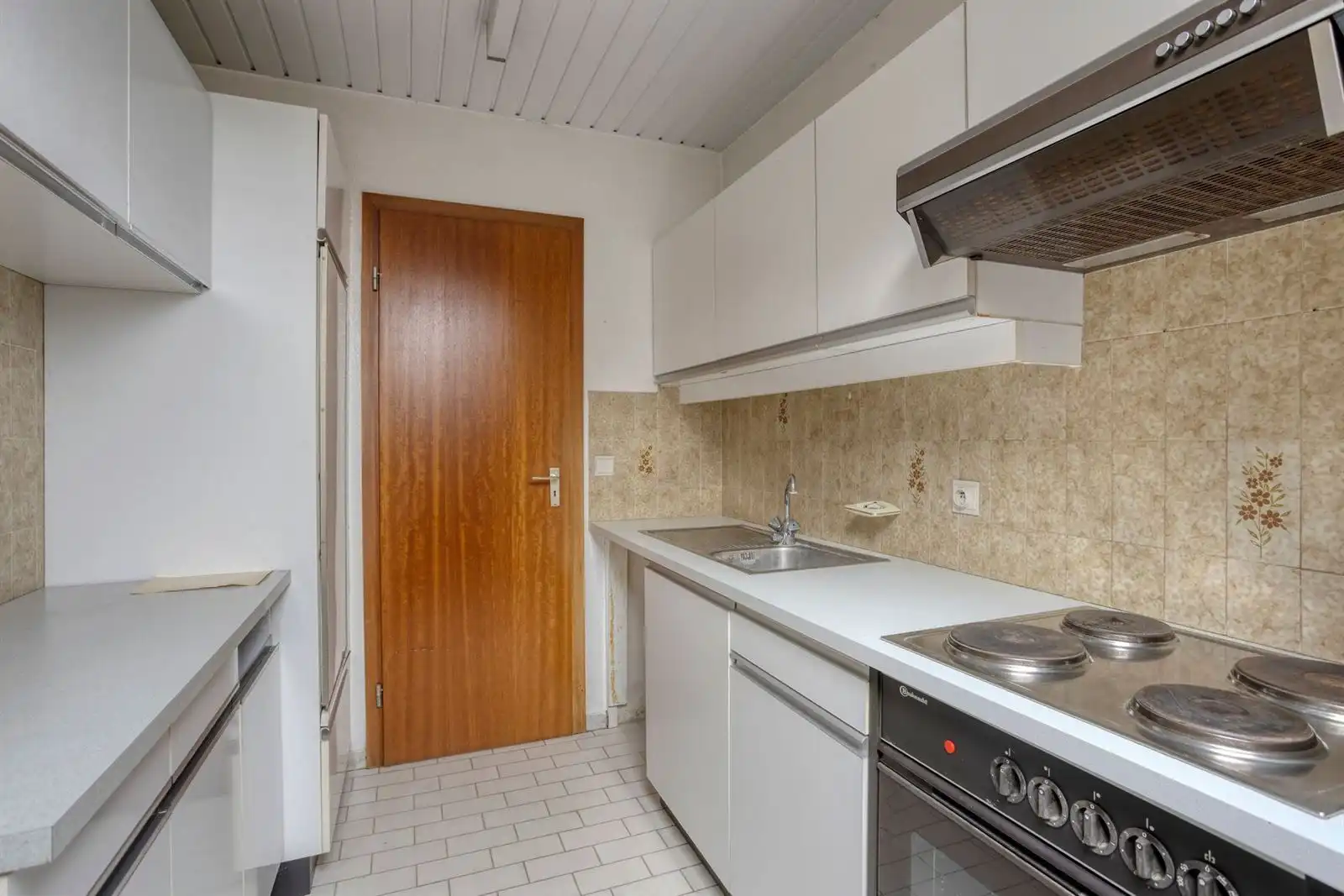 Appartement met 2 slaapkamers en zolder. foto 10