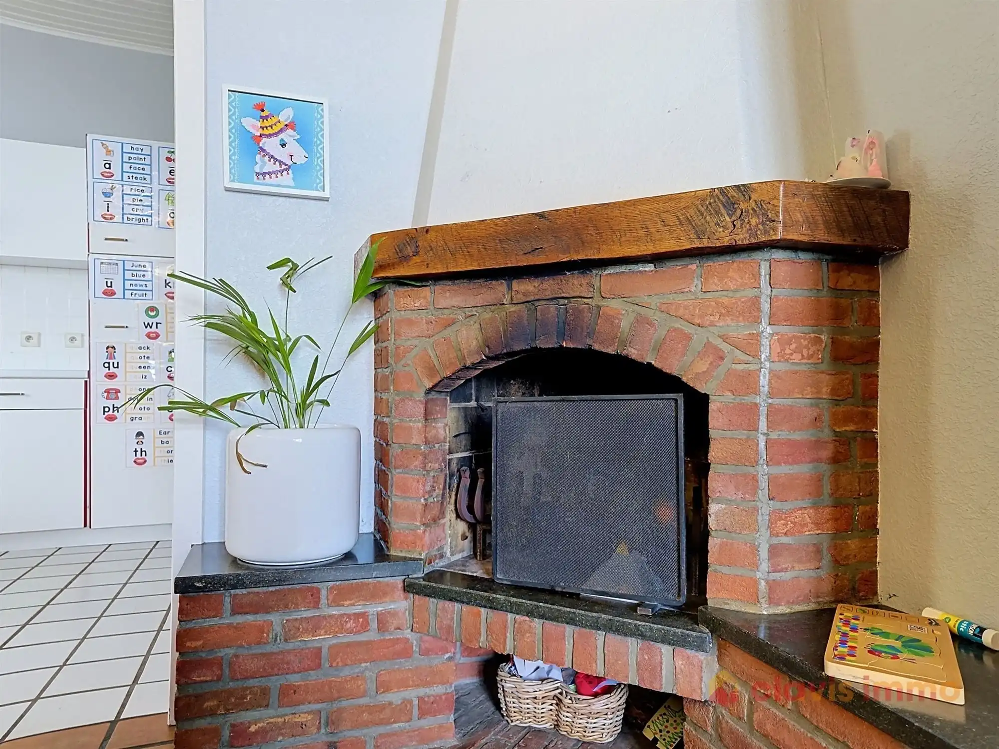 Aangename 3-gevel woning met tuin foto 6