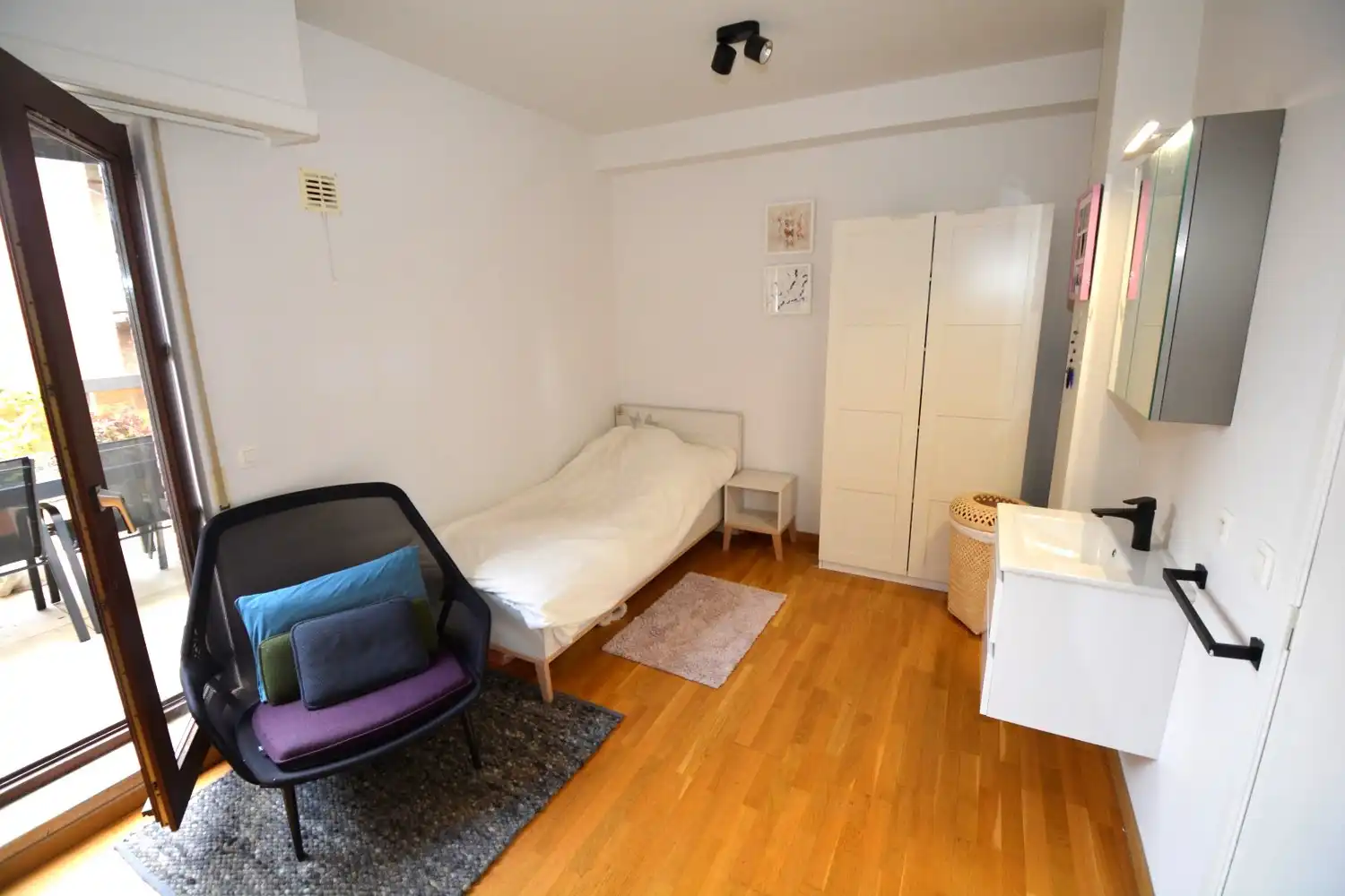 GERENOVEERD APPARTEMENT MET 2 SLK EN 2 RUIME TERRASSEN! foto 8