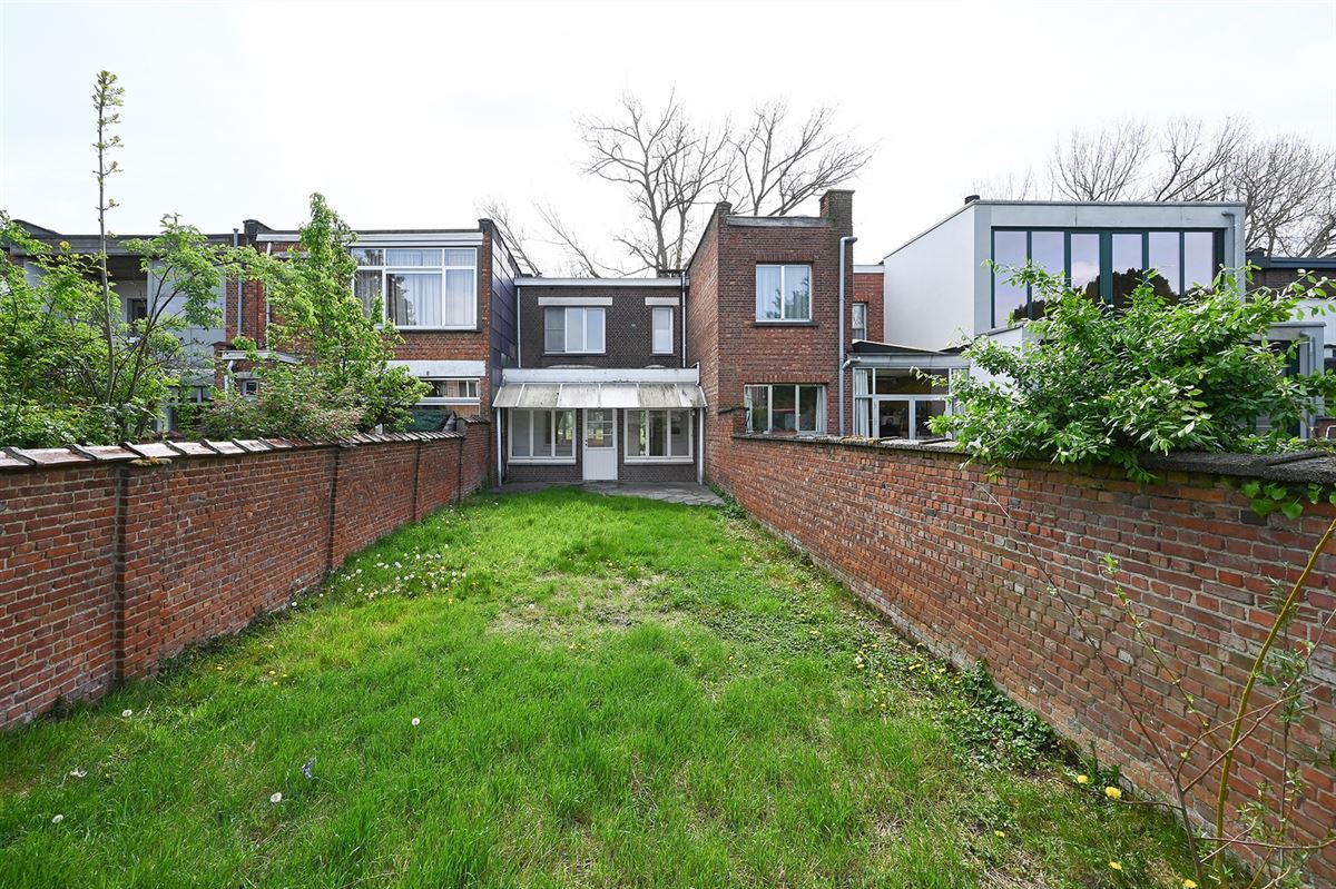 Toffe woning met leuke tuin aan het Valaarpark foto 23