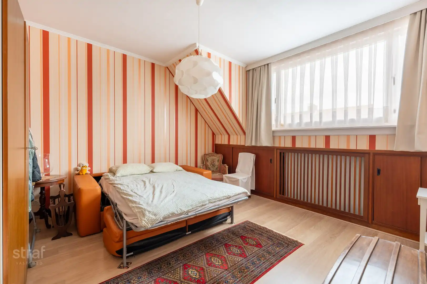 Bel-etage met drie ruime slaapkamers en een gezellige tuin foto 10