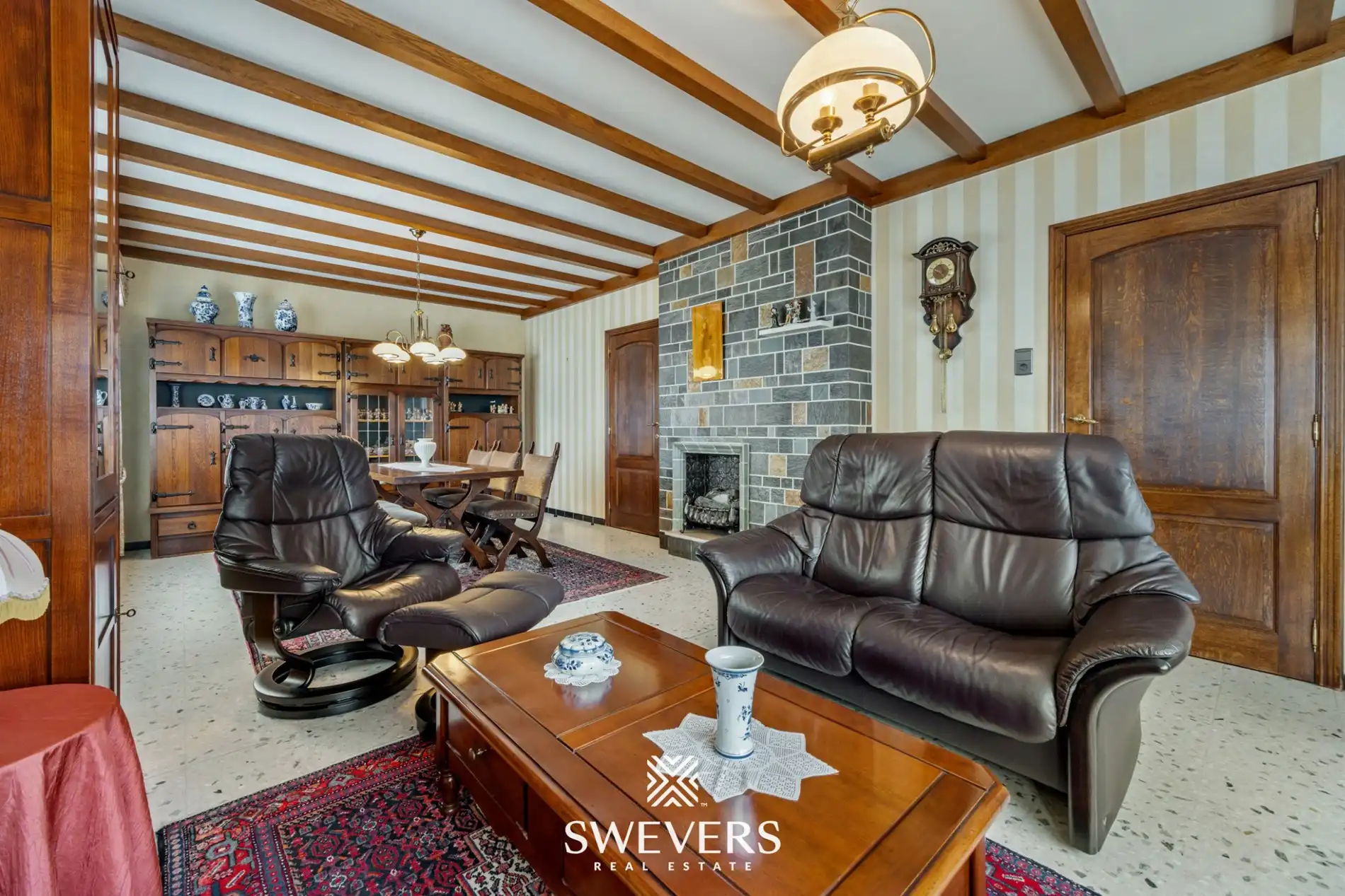 Leuke gezinswoning (4 slpk) met veel potentieel op zonovergoten perceel van 15a 84ca in doodlopende straat te Boekt foto 3