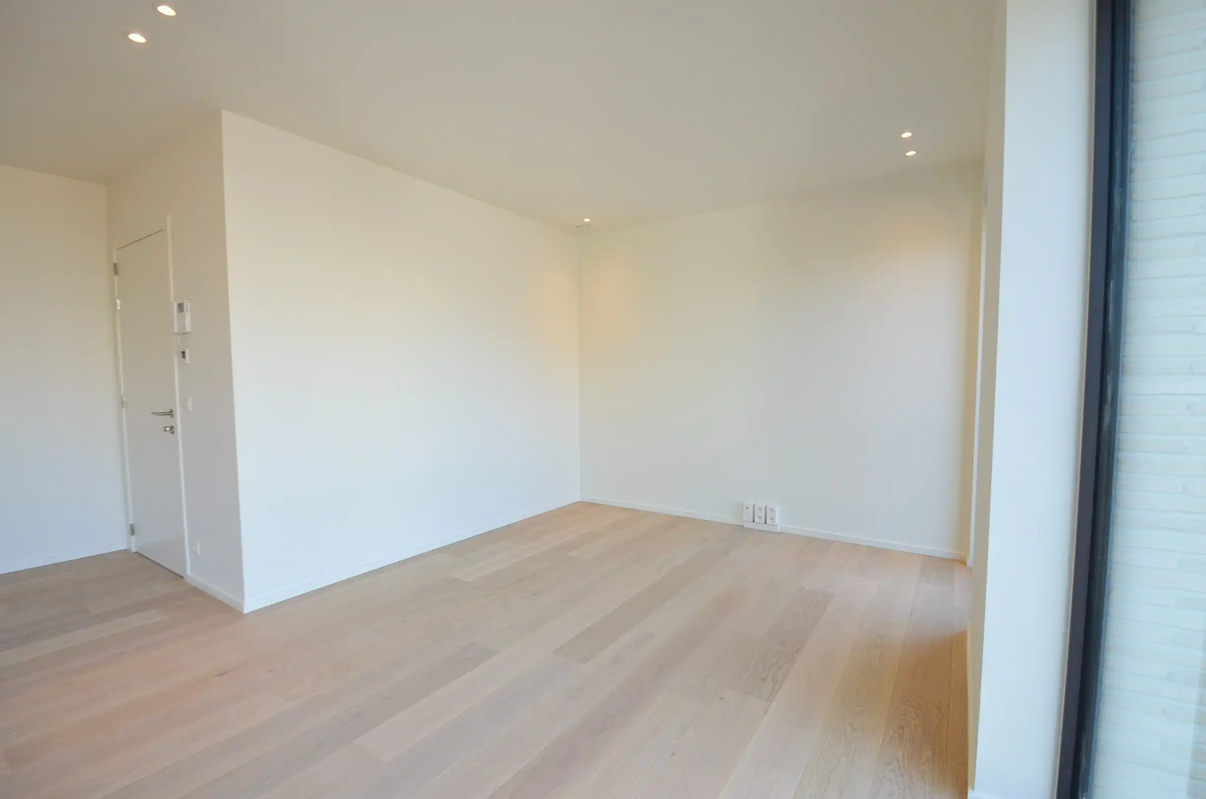 Nieuwbouw: Licht en modern nieuwbouwappartement met terras nabij Duinenwater. foto 9