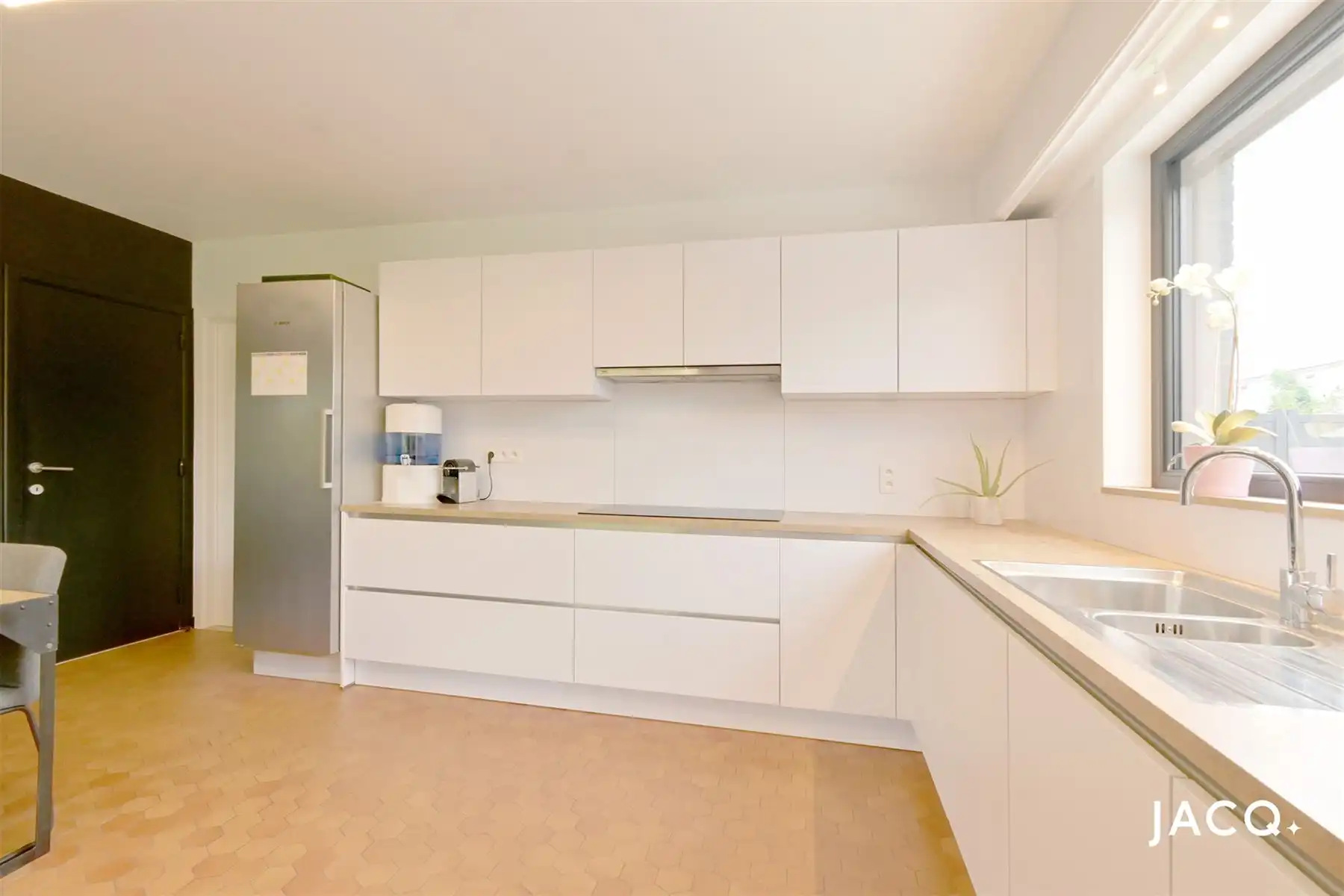 Charmante villa met 4 à 5 slpk's op een perceel van 1592m²! foto 7