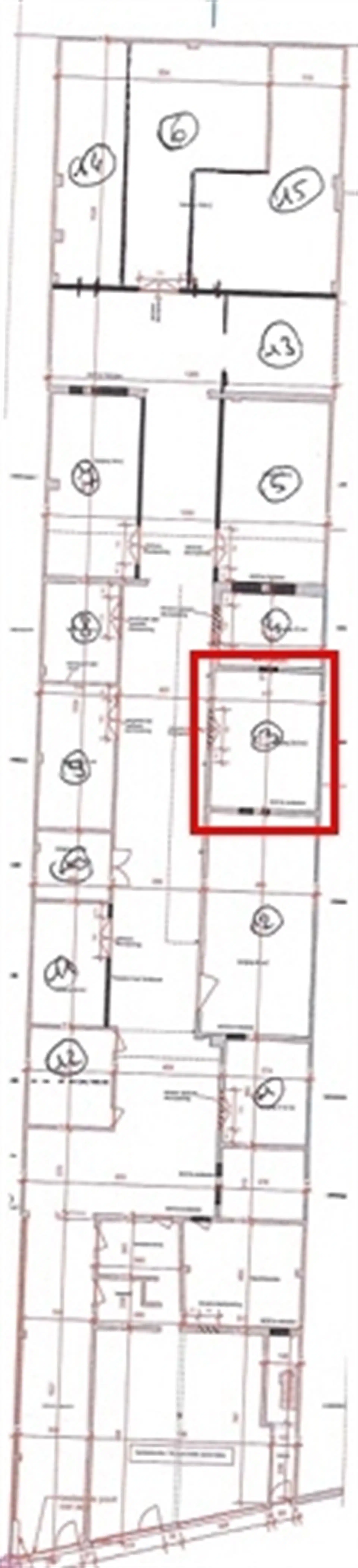 Stockage unit van +/- 30 m² in complex van 15 units  foto 2