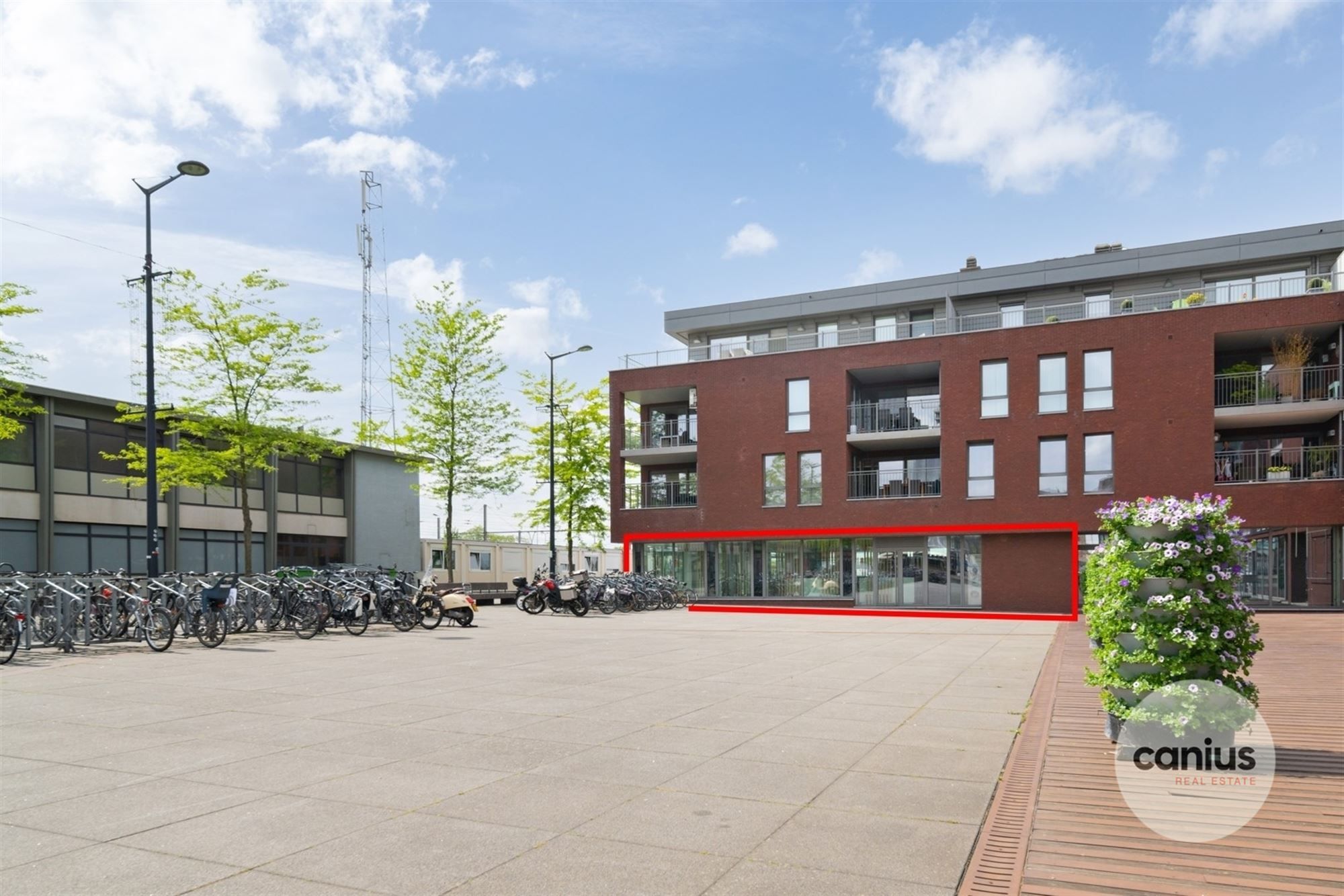 Kantoorruimte op toplocatie in Landen foto 5