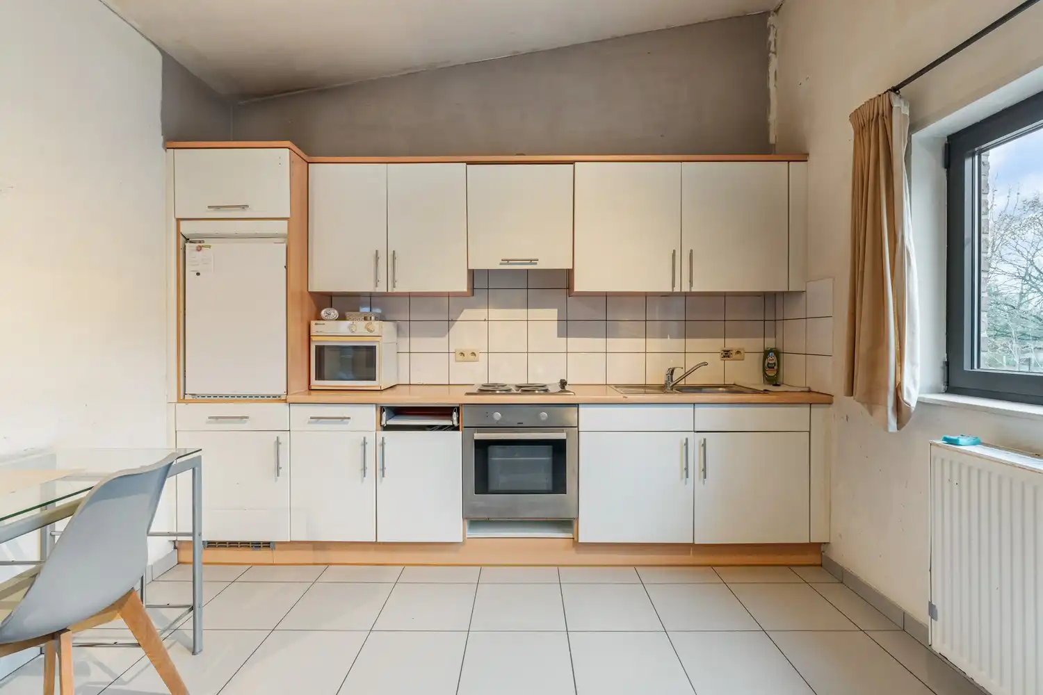 Gunstig gelegen opbrengsteigendom bestaande uit 2 studio's foto 10