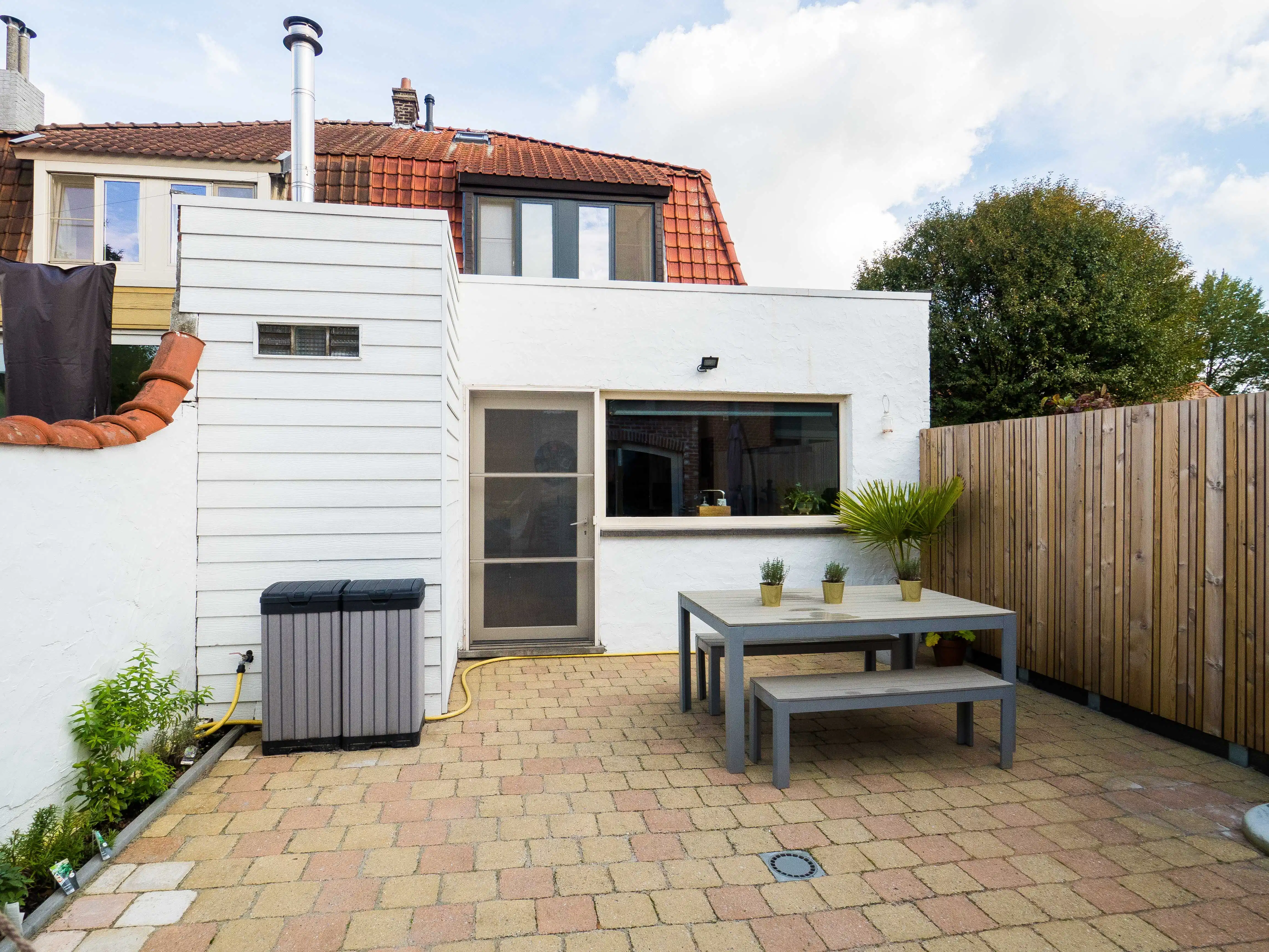 Sfeervolle gezinswoning met zonnige tuin in Mortsel foto 16